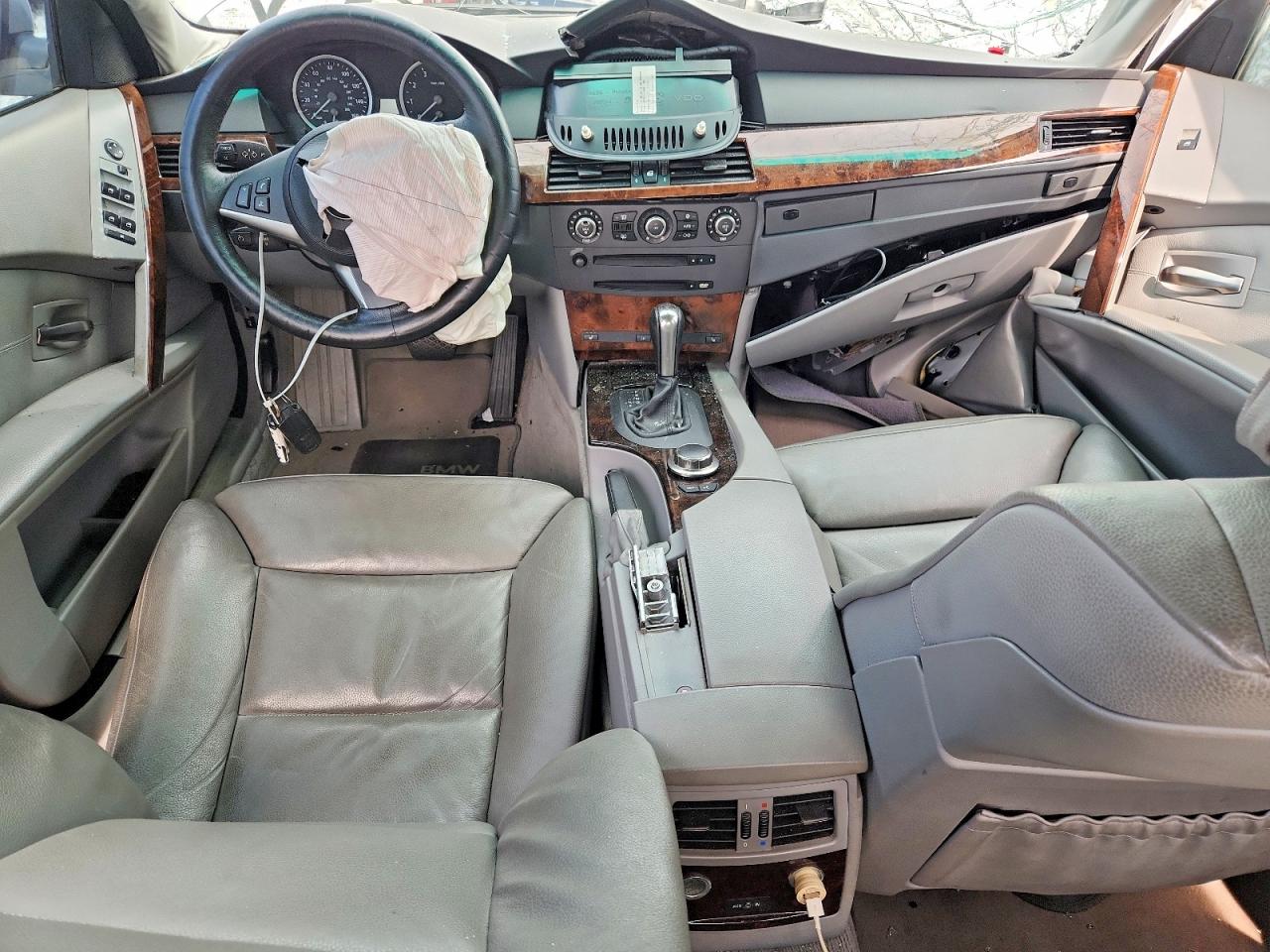 2007 Bmw 530 I Silver vin: WBANE73507CM55203