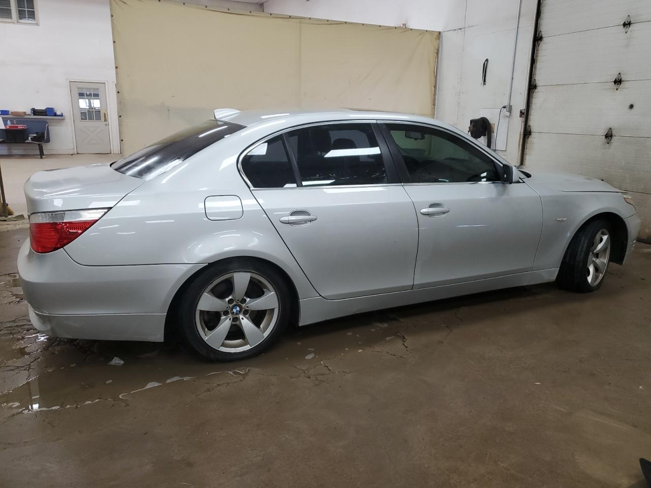 2006 Bmw 530 I Silver vin: WBANE73516CM38781