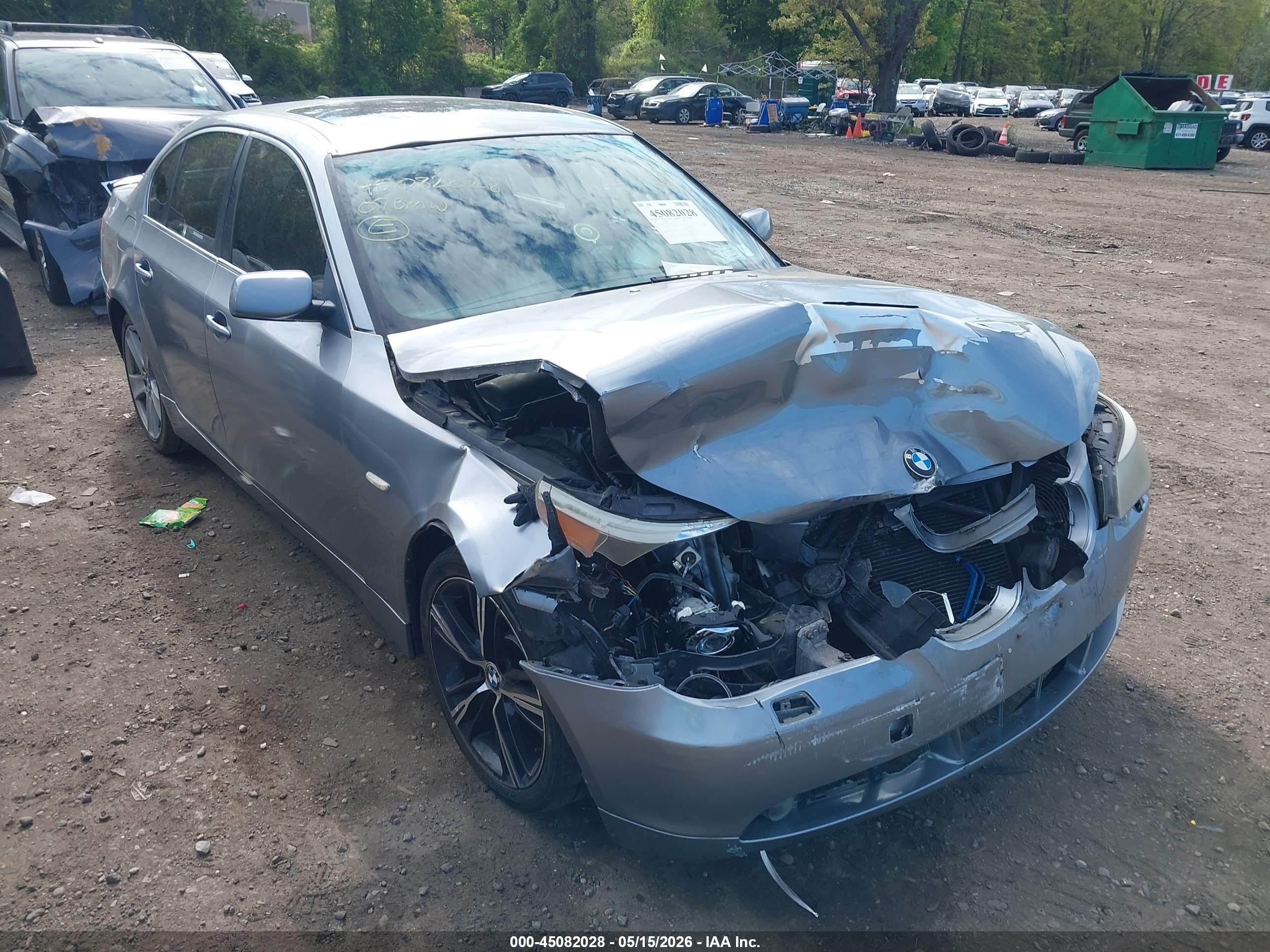 2007 Bmw 530i   Silver vin: WBANE73537CM56507