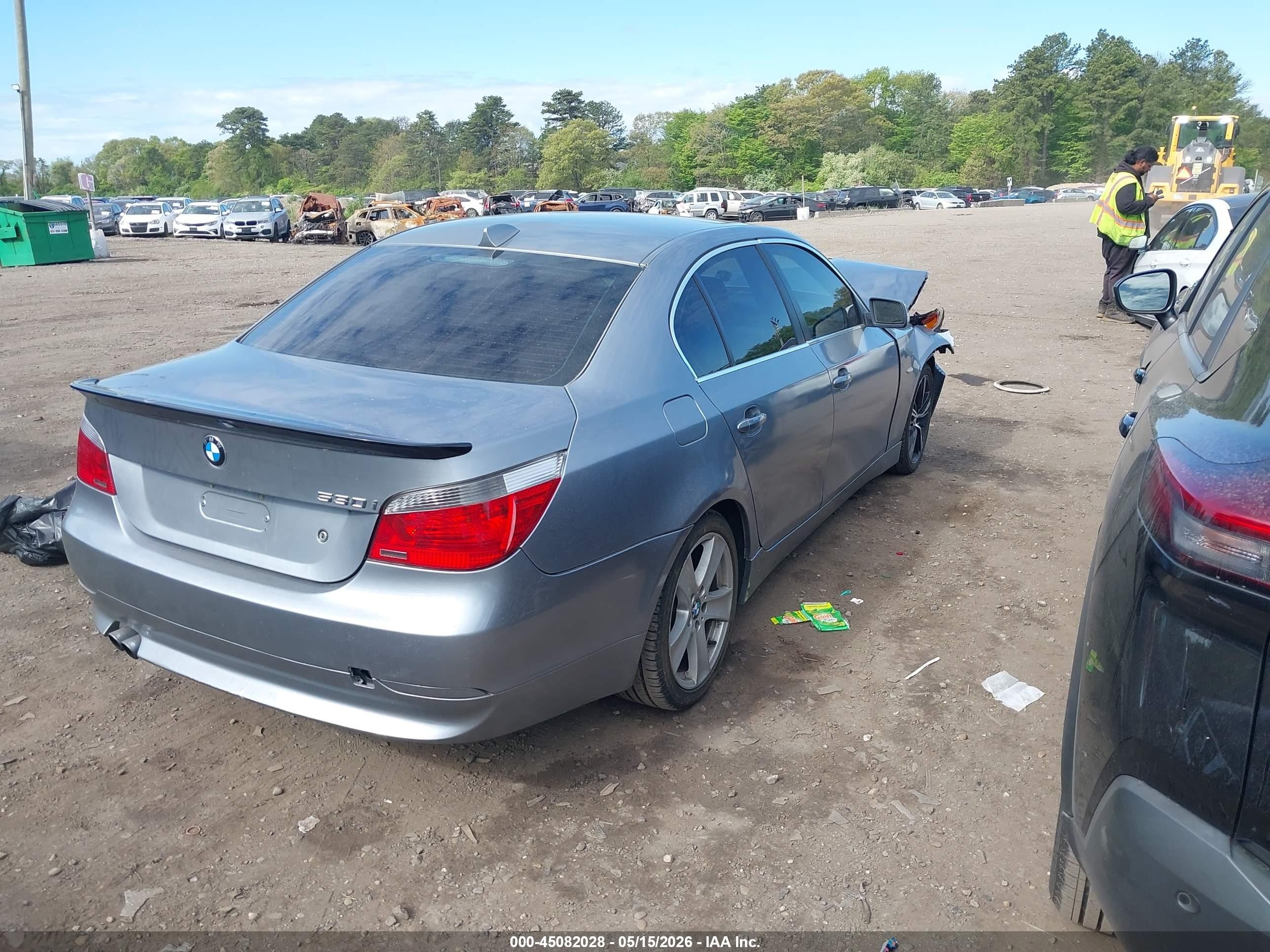 2007 Bmw 530i   Silver vin: WBANE73537CM56507