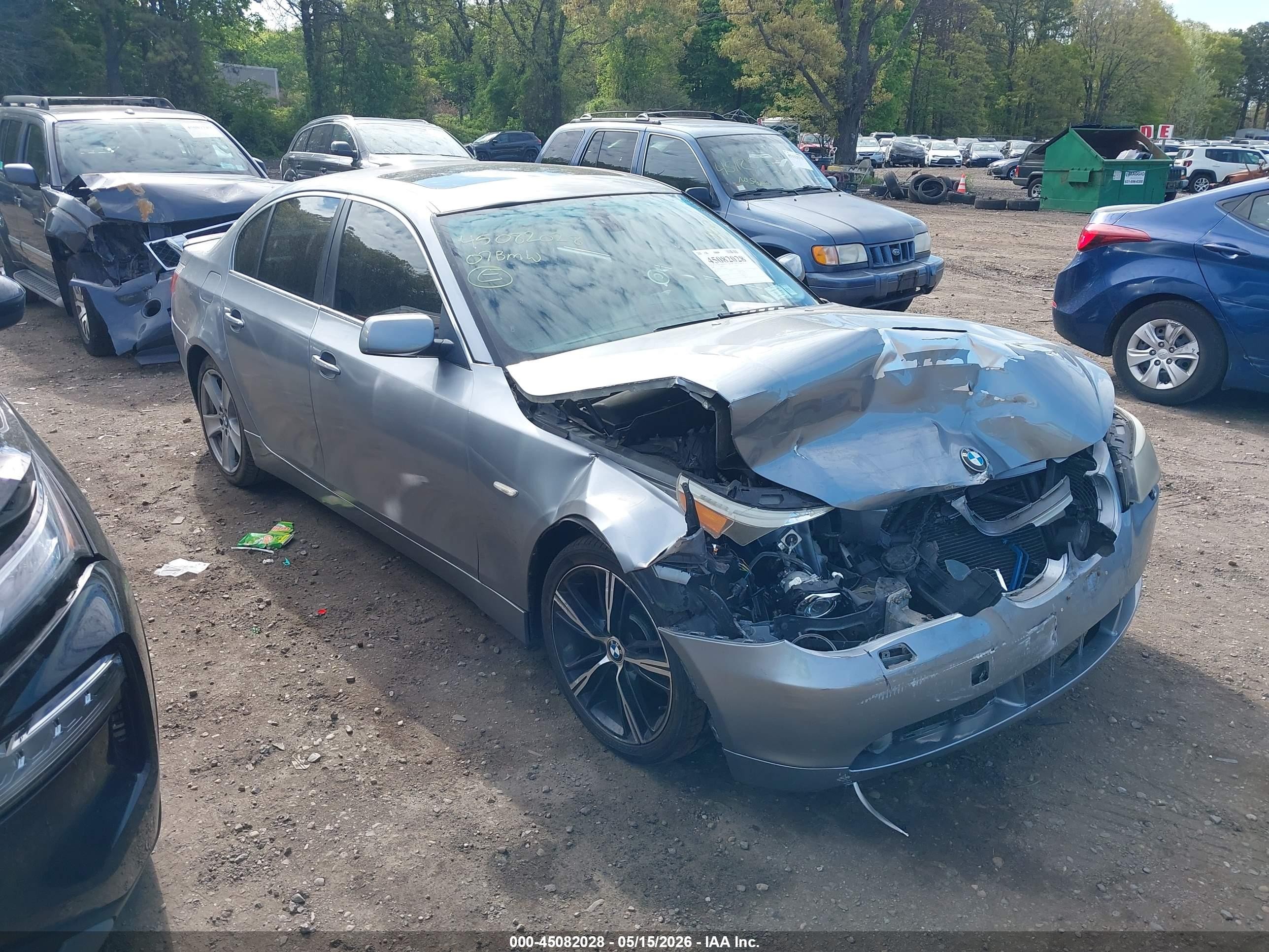 2007 Bmw 530i   Silver vin: WBANE73537CM56507