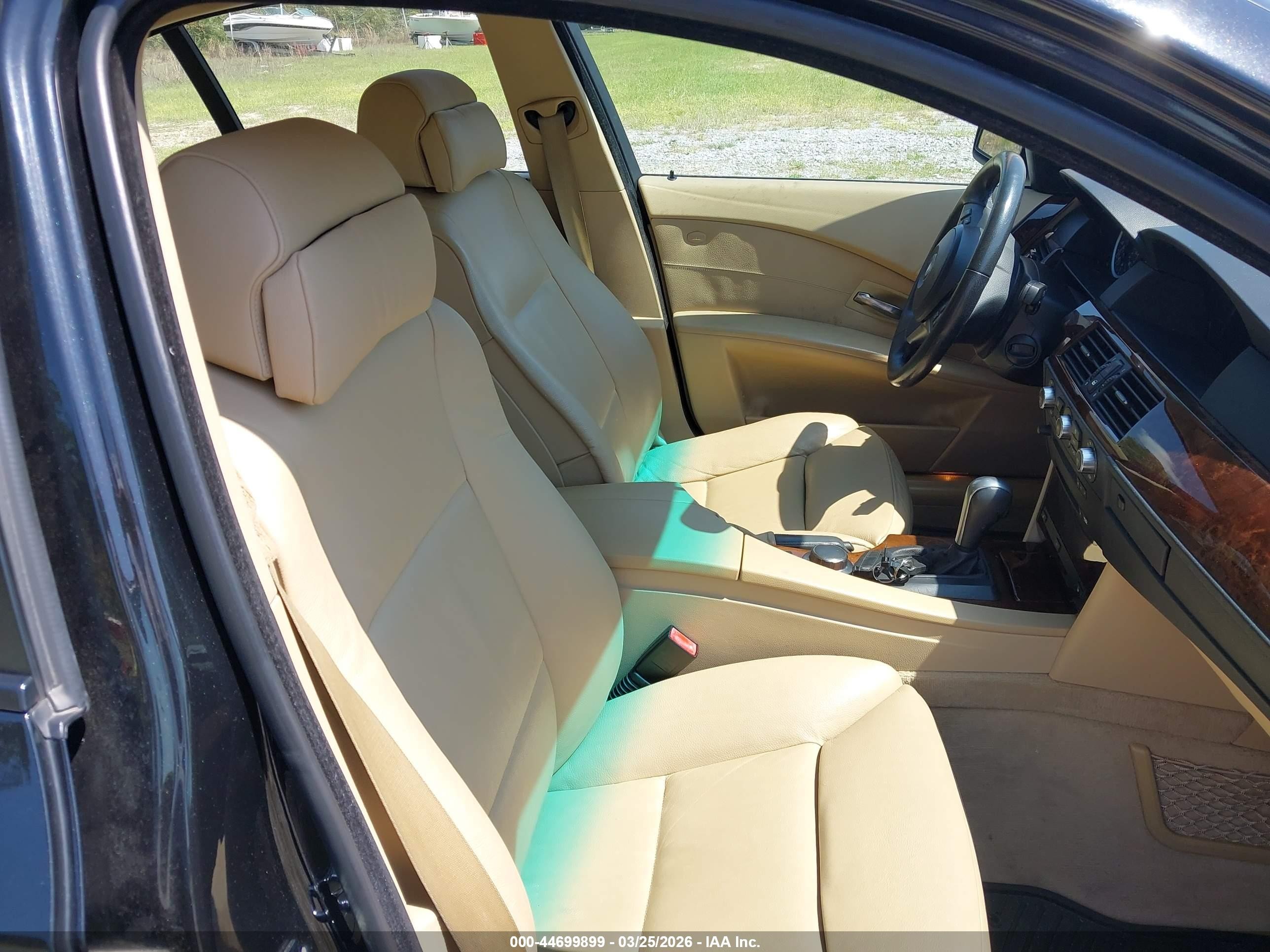 2007 Bmw 530i   Black vin: WBANE73537CM58614