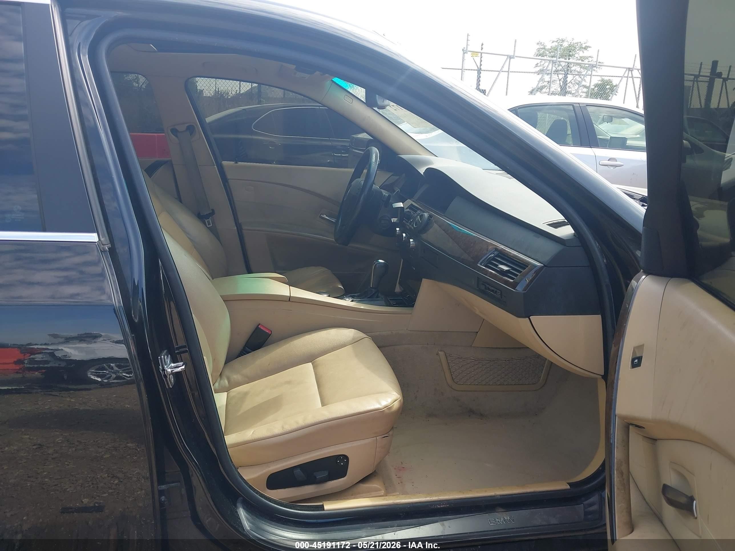 2007 Bmw 530i   Black vin: WBANE73547CM44737