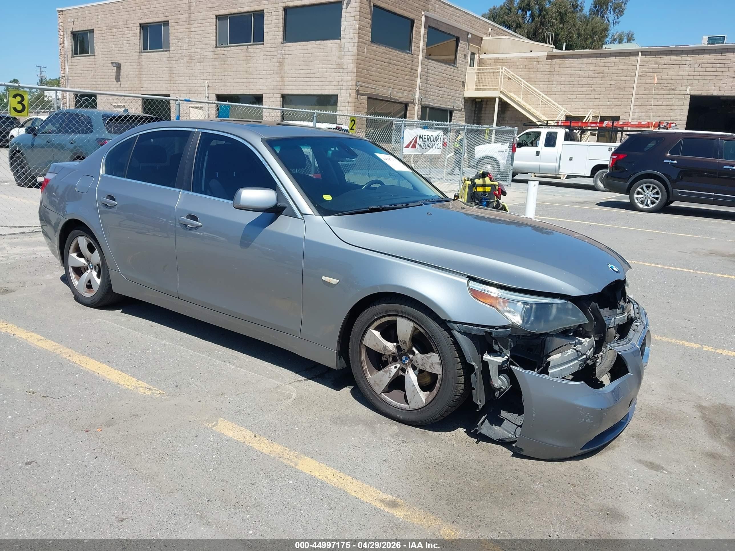 2007 Bmw 530i   Silver vin: WBANE73547CM46584