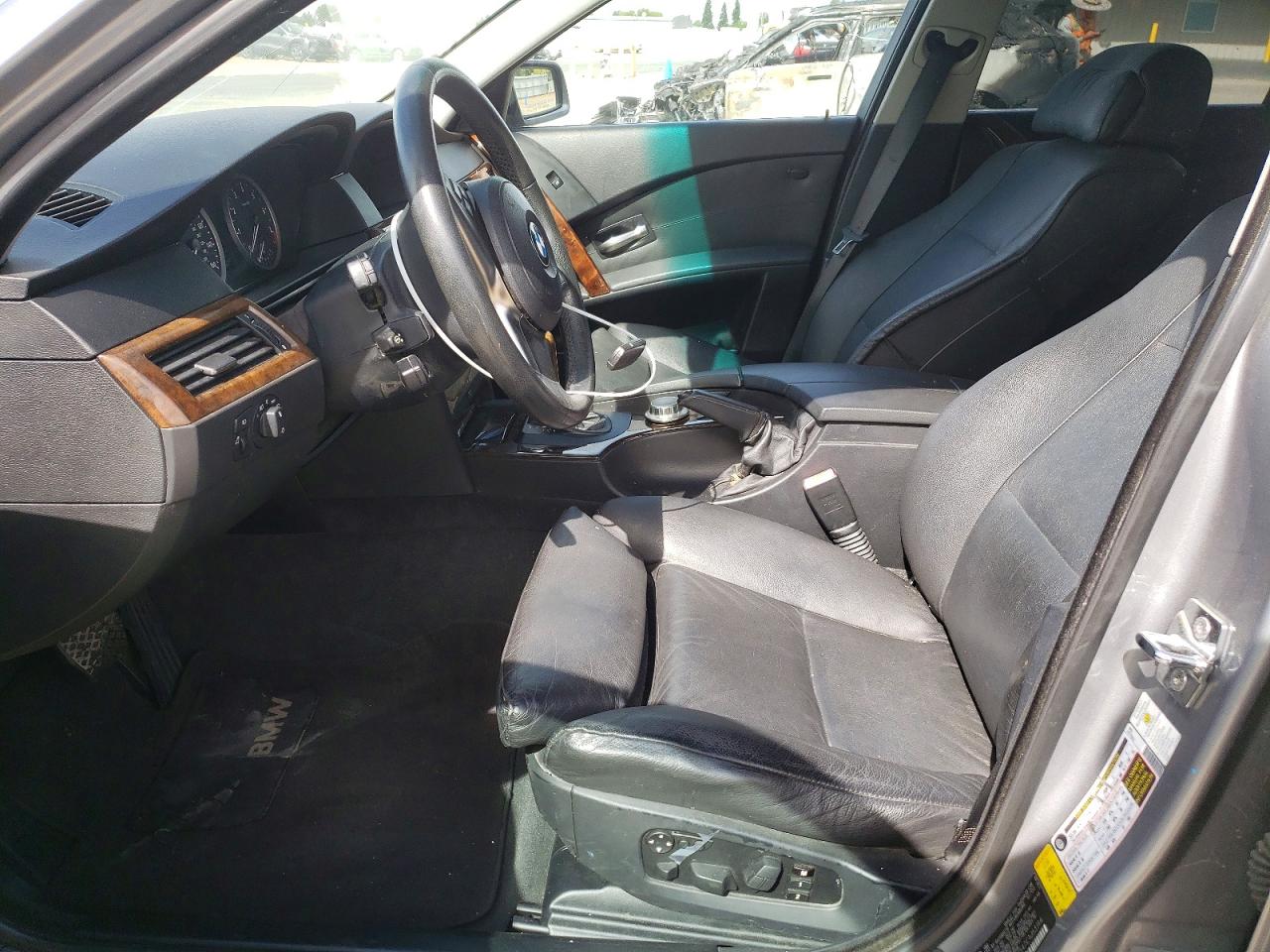 2007 Bmw 530 I Серый vin: WBANE73547CM53194