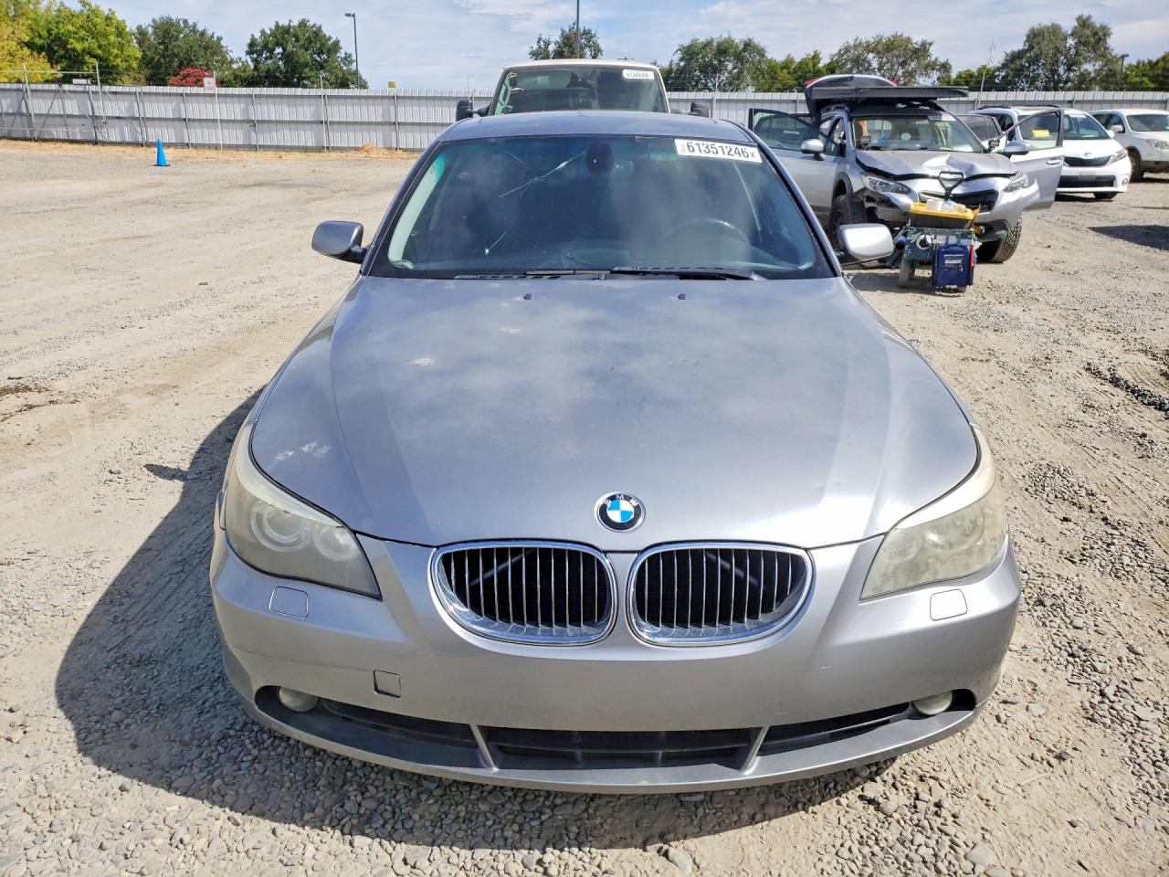 2007 Bmw 530 I Серый vin: WBANE73547CM53194