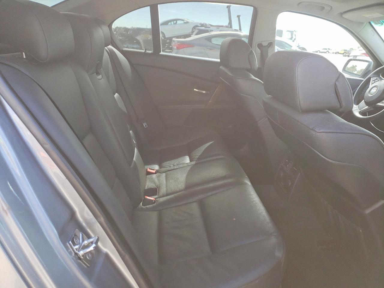 2007 Bmw 530 I Серый vin: WBANE73547CM53194