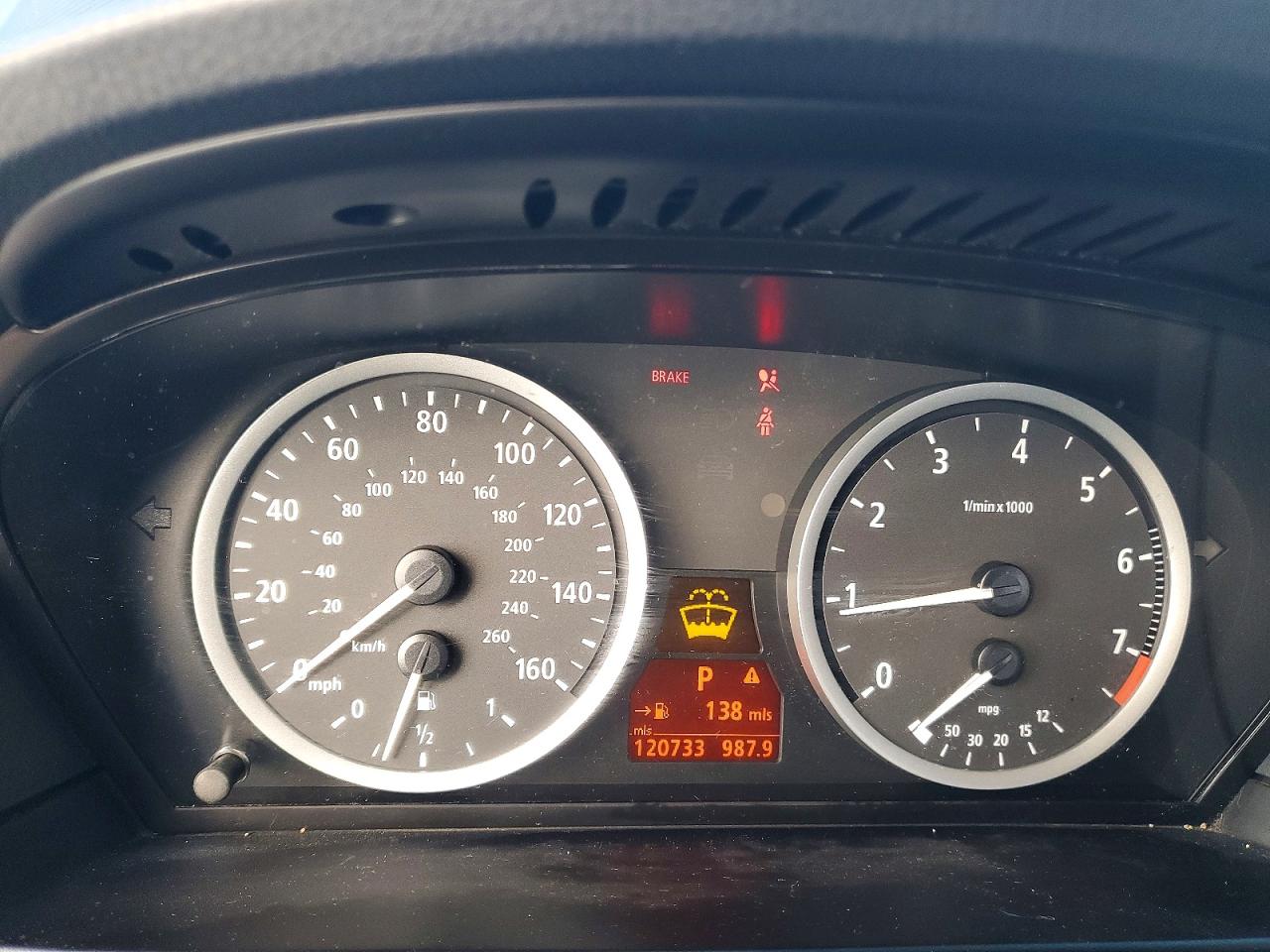 2006 Bmw 530 I Серебряный vin: WBANE73556CM35253
