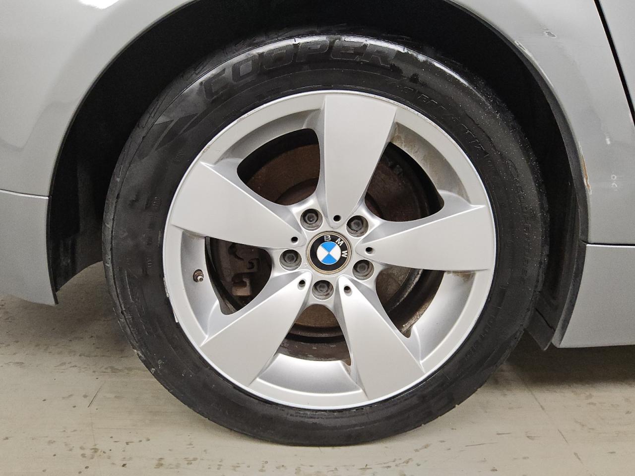 2007 Bmw 530 I Silver vin: WBANE73557CM57500 Damage: Right Rear Wheel, Curb Rash, 7 To 8 Inches