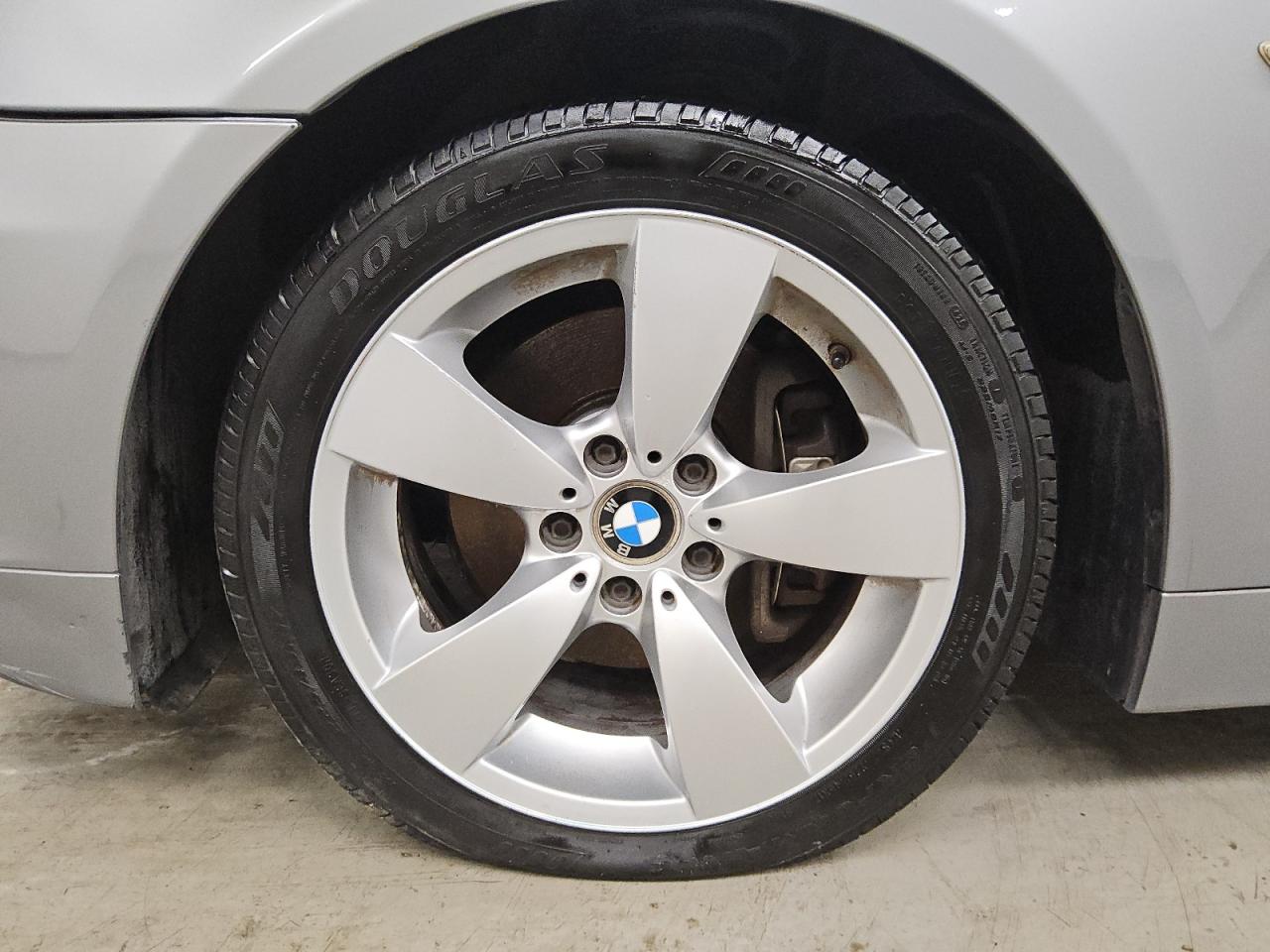 2007 Bmw 530 I Silver vin: WBANE73557CM57500 Damage: Left Front Wheel, Curb Rash, 1 To 2 Inches
