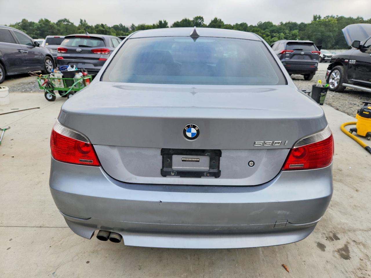 2007 Bmw 530 I Silver vin: WBANE73577CM53285