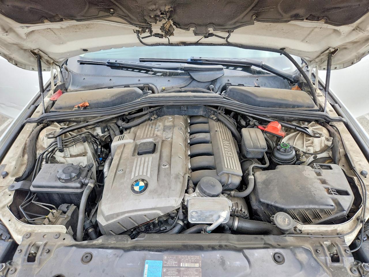2007 Bmw 530 I White vin: WBANE73577CM55277