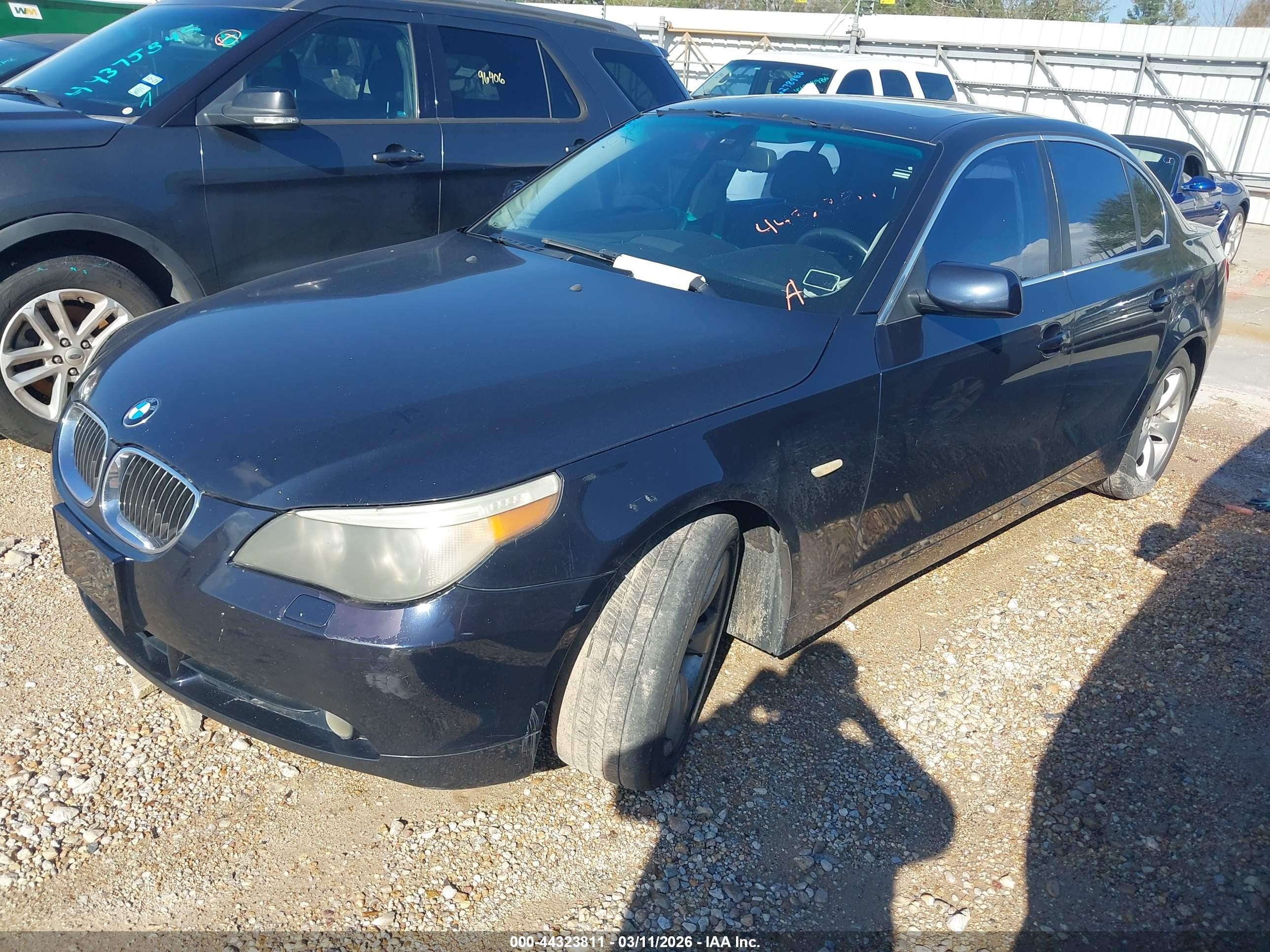 2007 Bmw 530i   Dark Blue vin: WBANE73597CM46922
