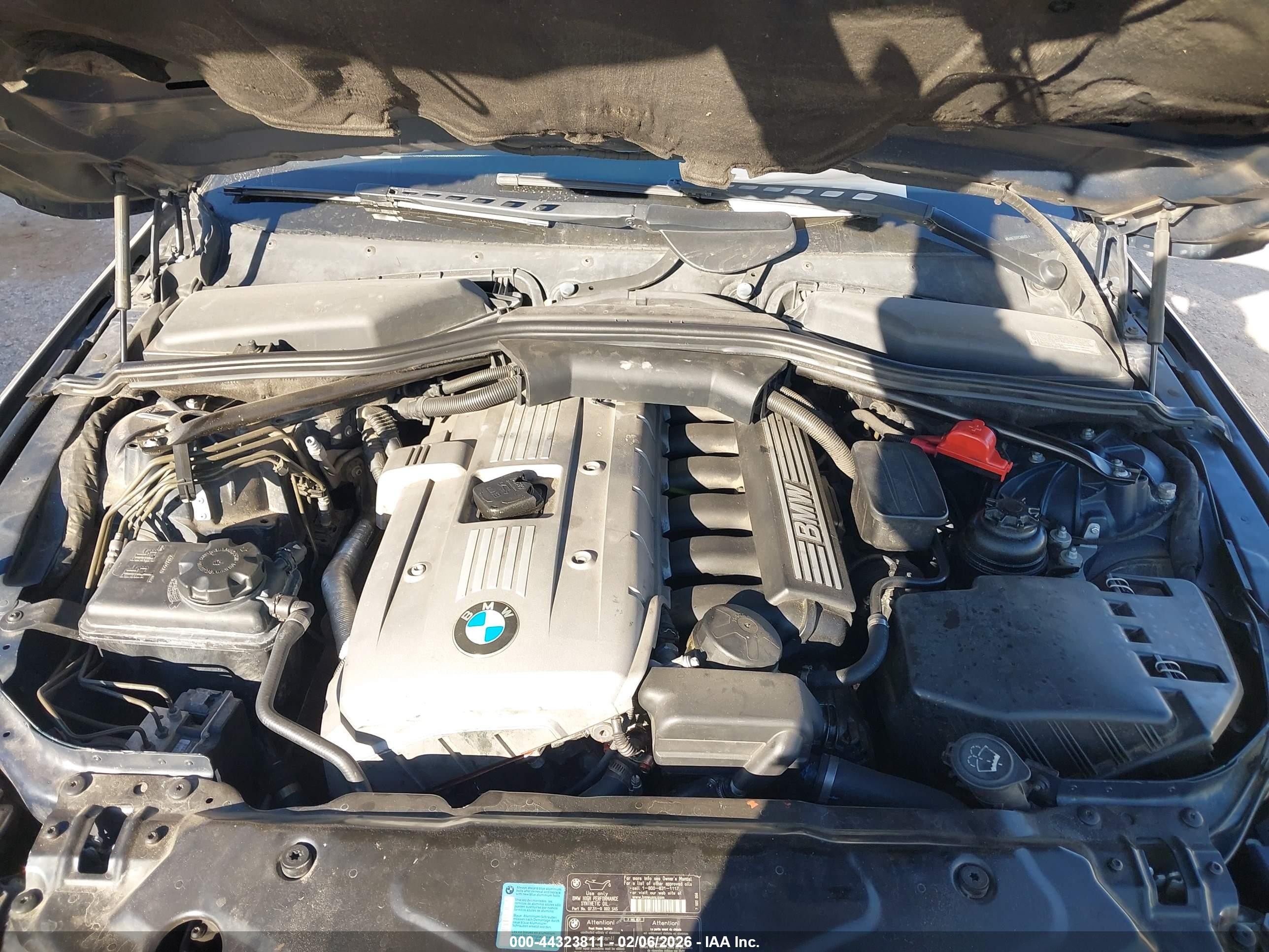 2007 Bmw 530i   Dark Blue vin: WBANE73597CM46922