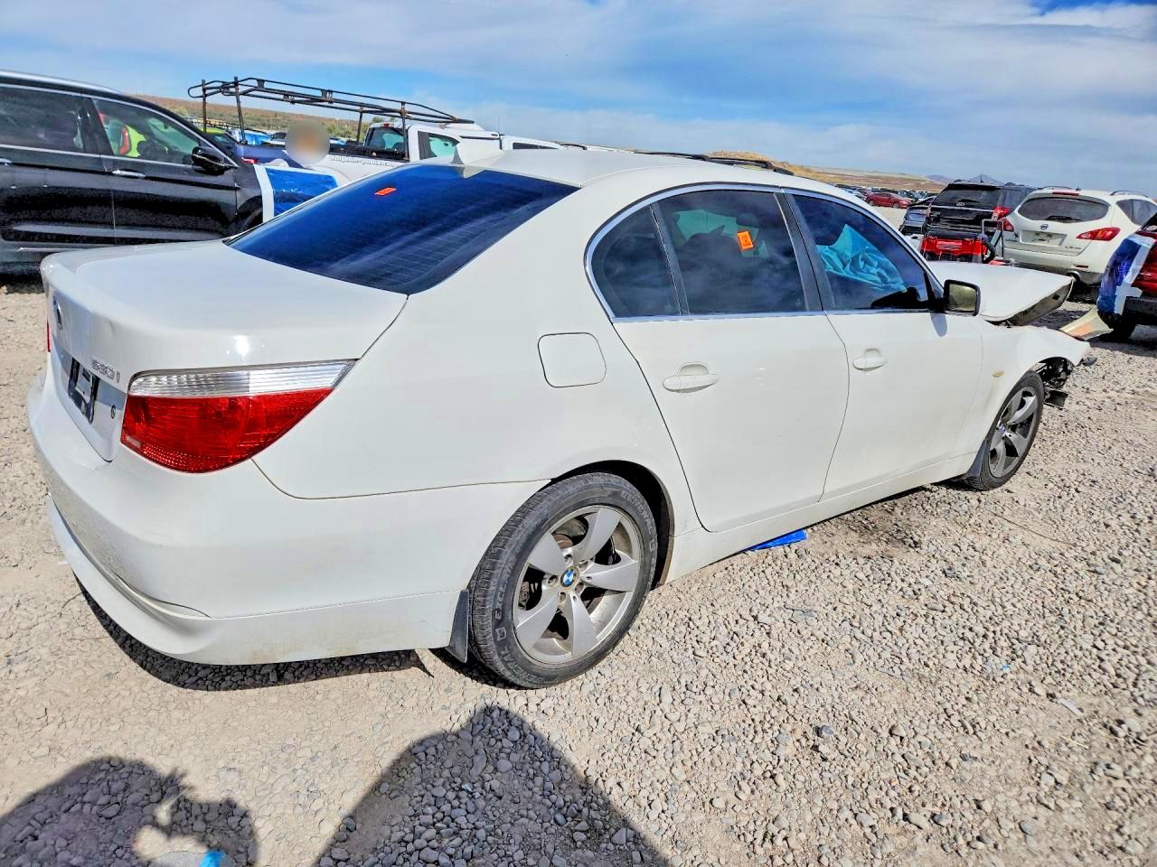 2006 Bmw 530 I White vin: WBANE735X6CM41551