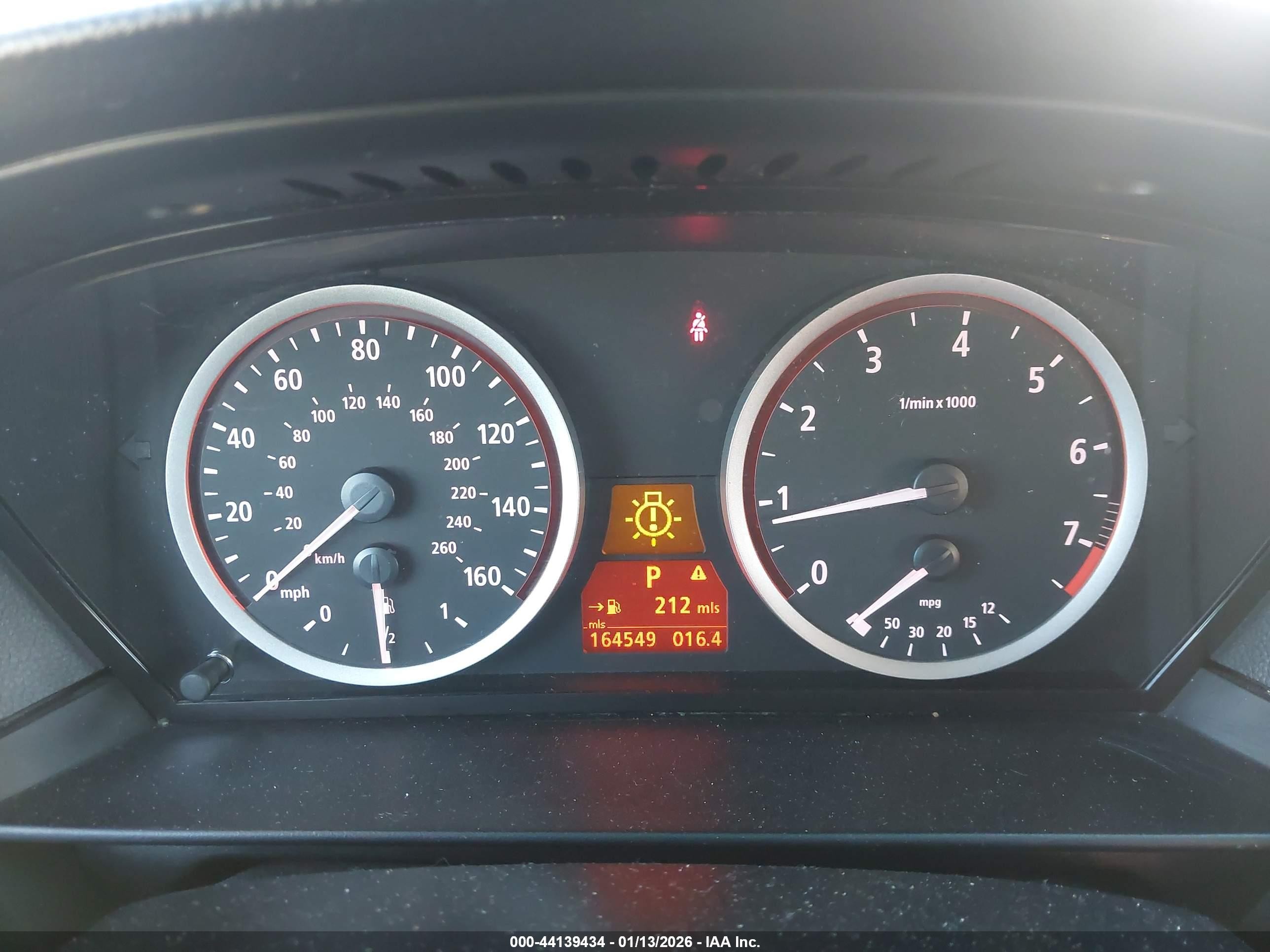 2006 Bmw 525xi   Black vin: WBANF33506CS36455