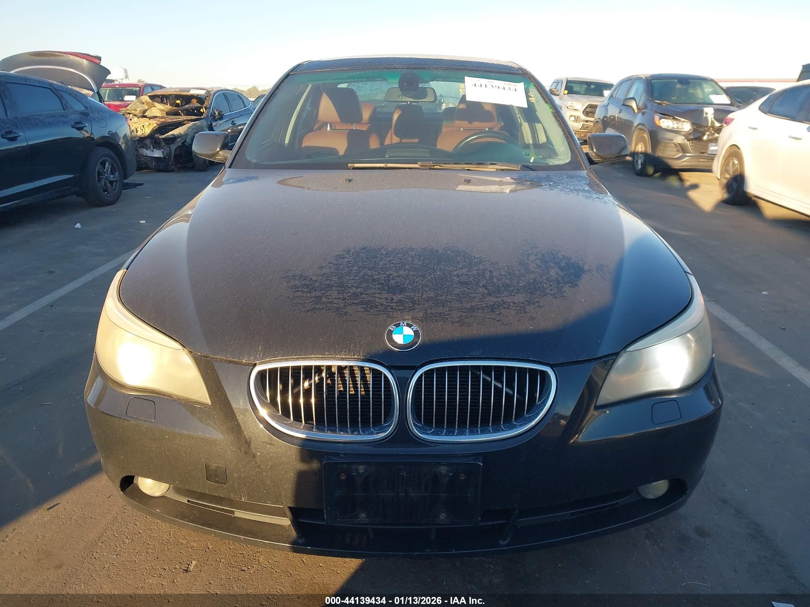 2006 Bmw 525xi   Black vin: WBANF33506CS36455