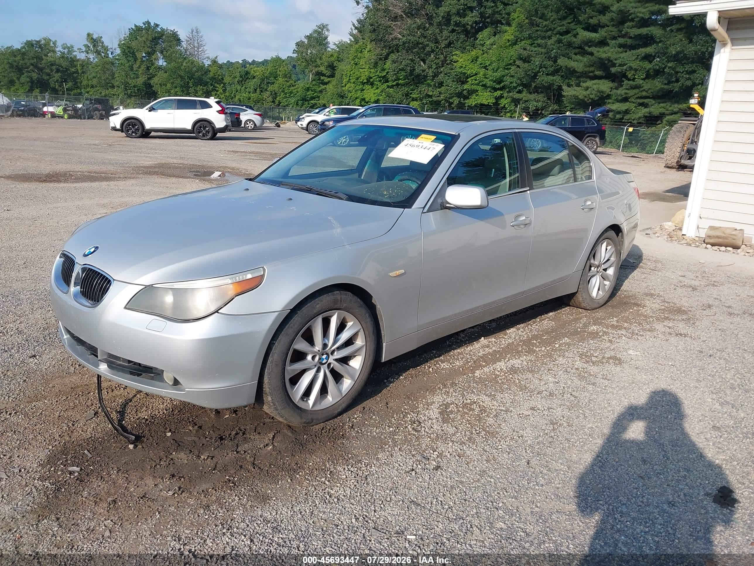 2006 Bmw 525xi   Silver vin: WBANF33506CS36617
