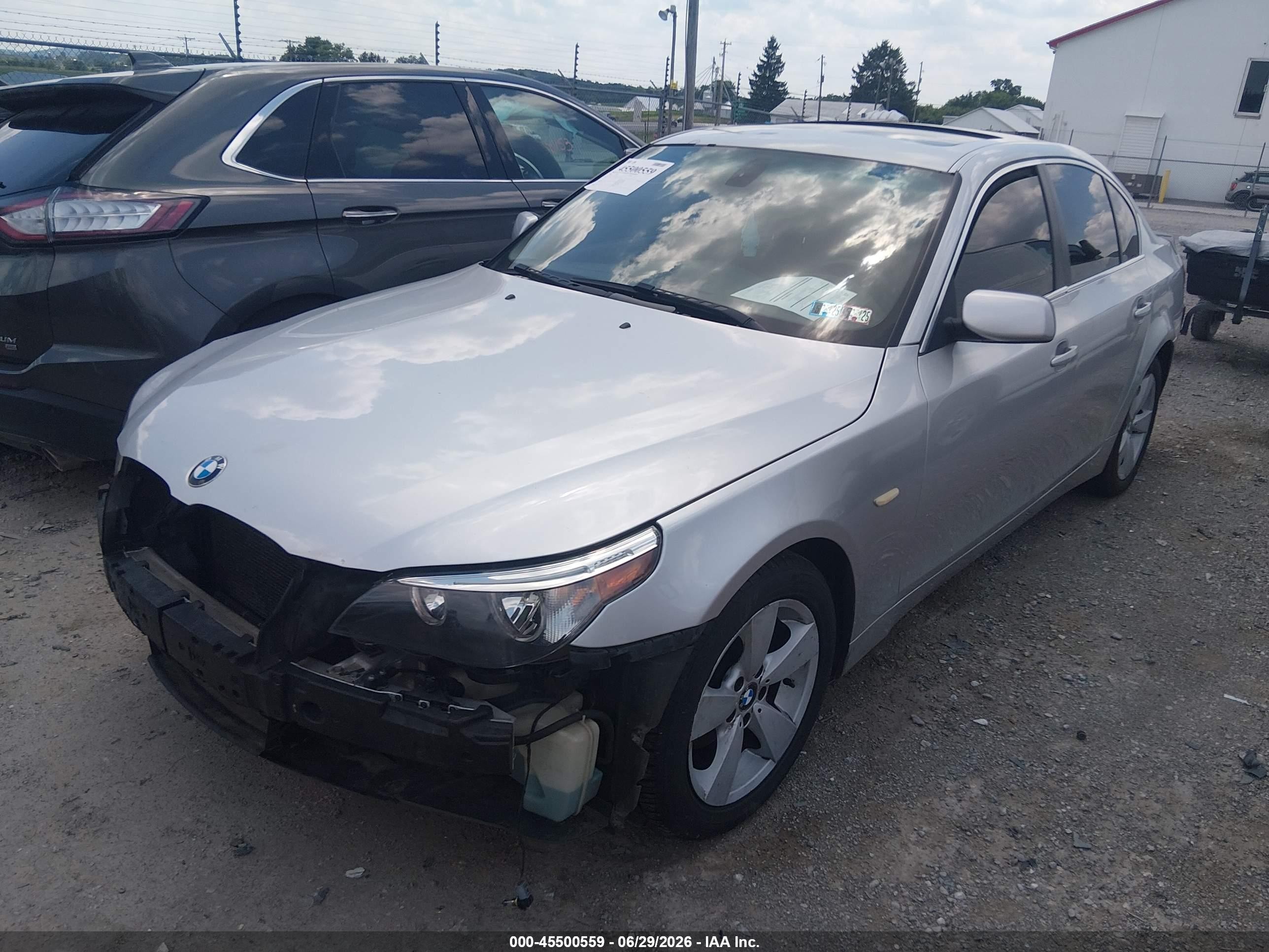 2006 Bmw 525xi   Silver vin: WBANF33516CS36724