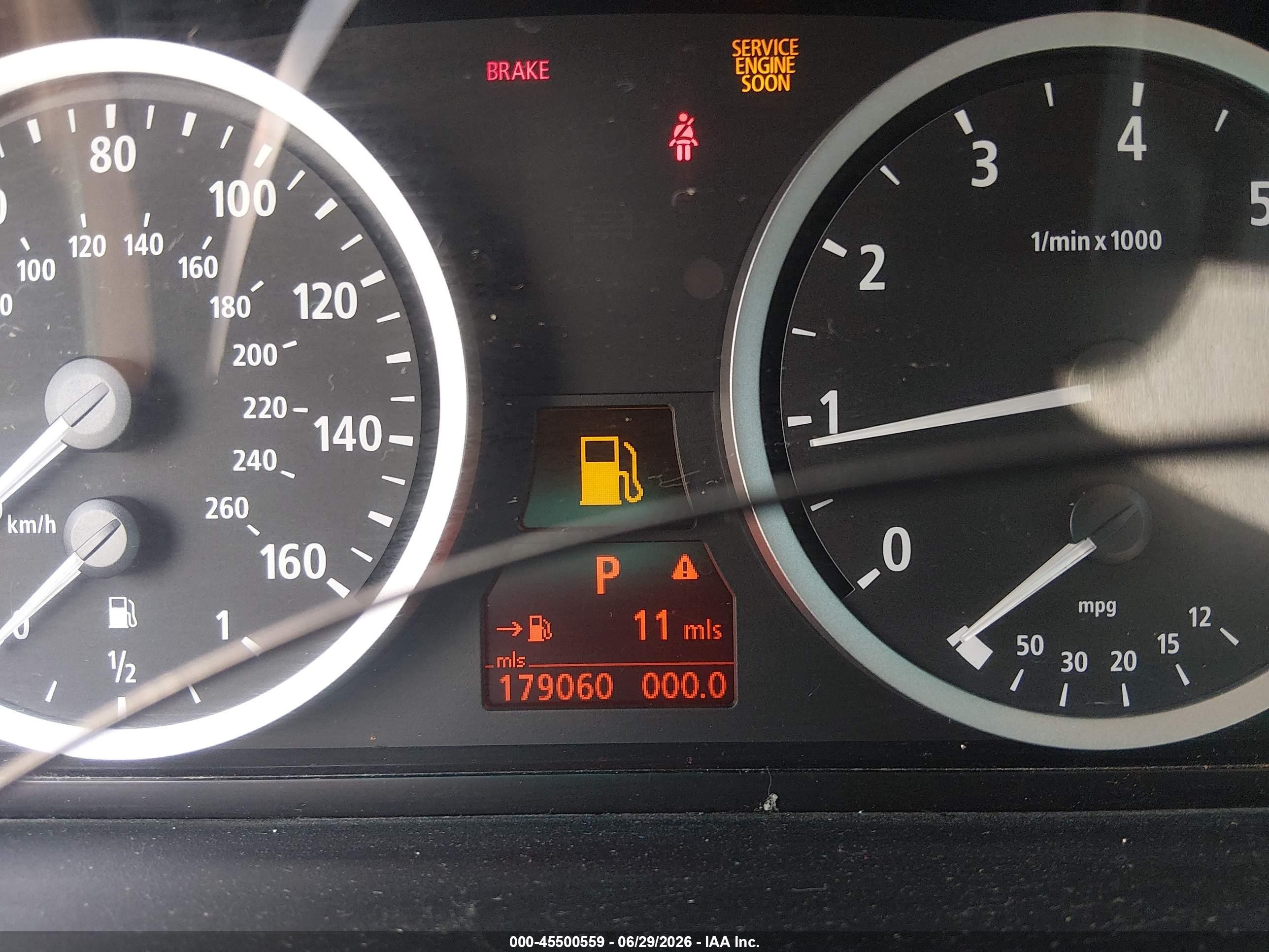 2006 Bmw 525xi   Silver vin: WBANF33516CS36724