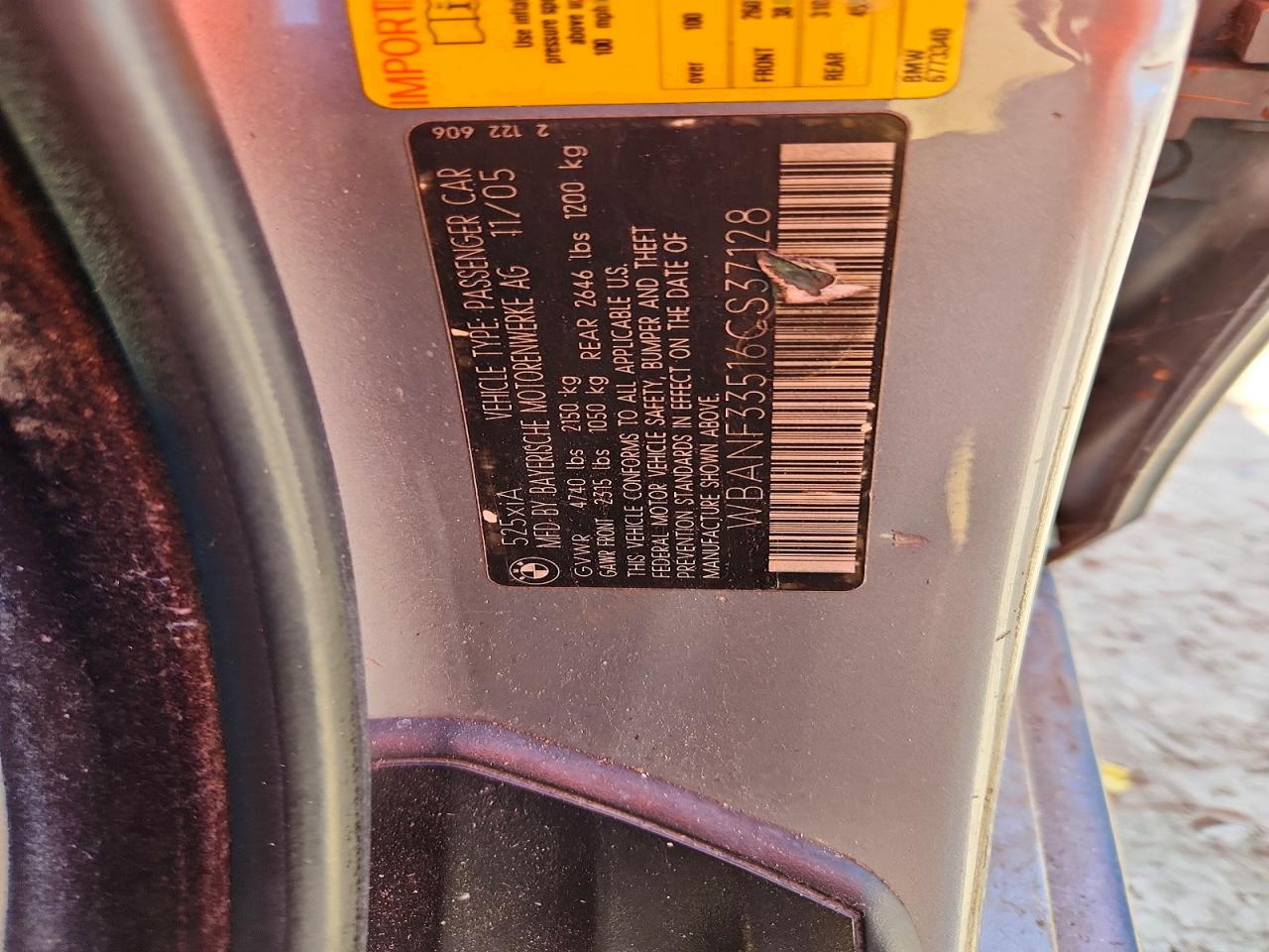 2006 Bmw 525 Xi Charcoal vin: WBANF33516CS37128