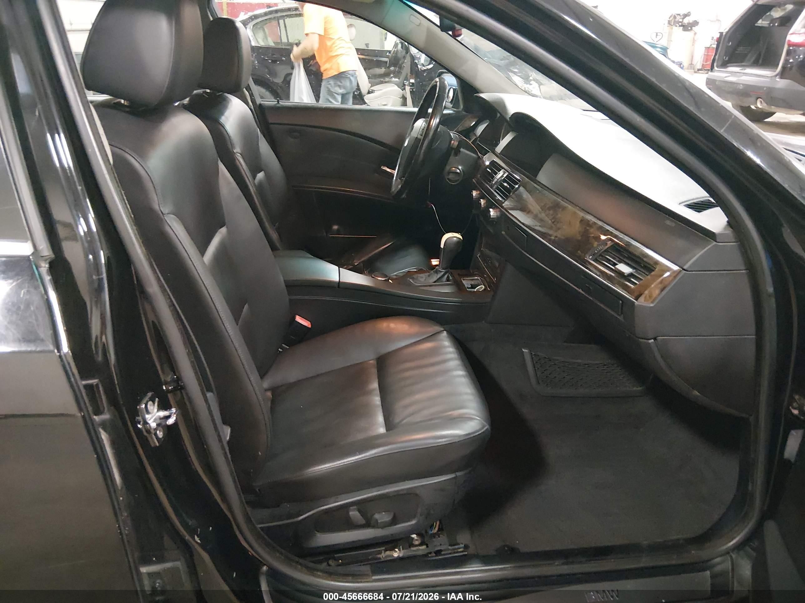 2006 Bmw 525xi   Black vin: WBANF33526CS36537