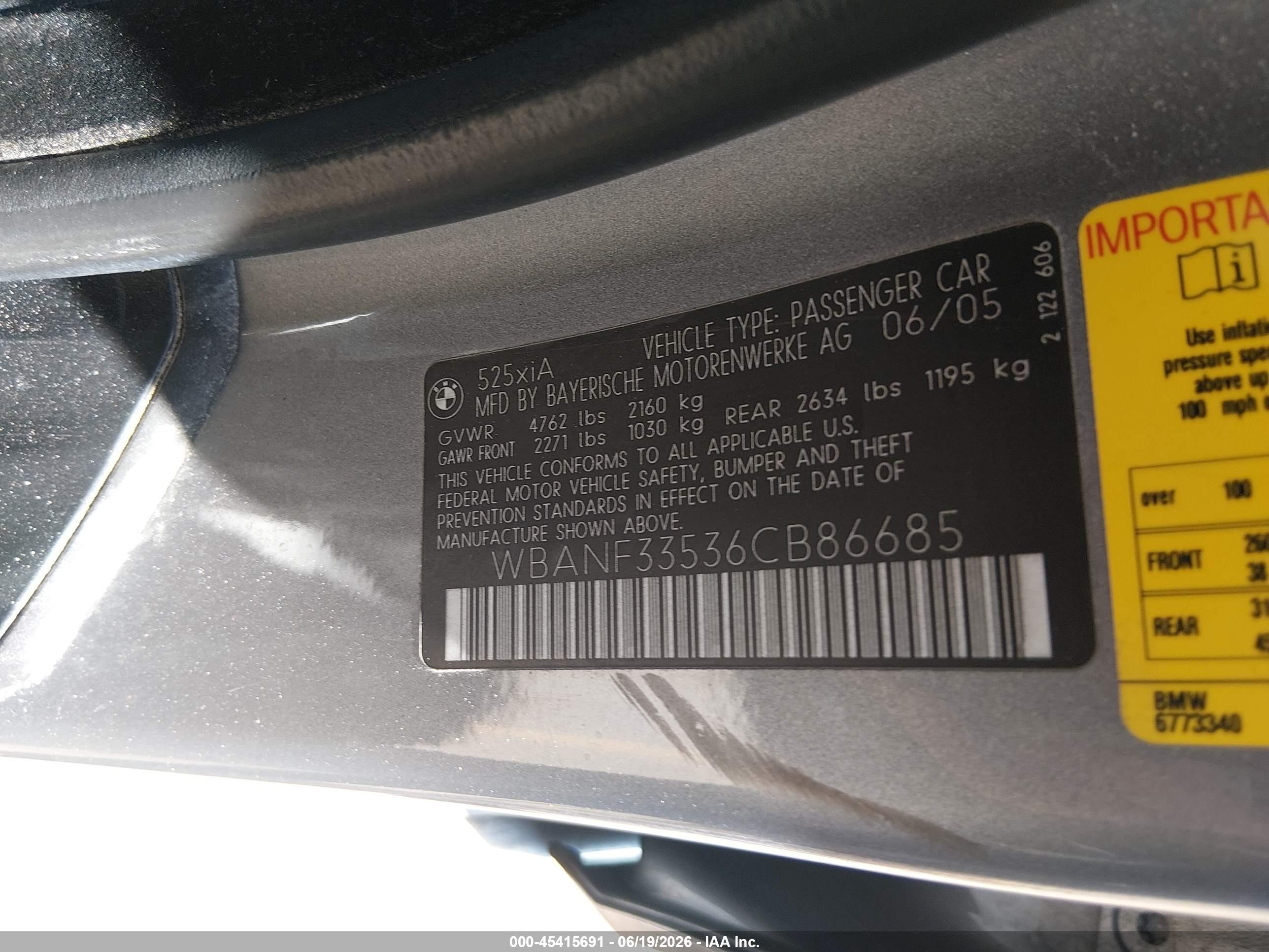 2006 Bmw 525xi   Silver vin: WBANF33536CB86685