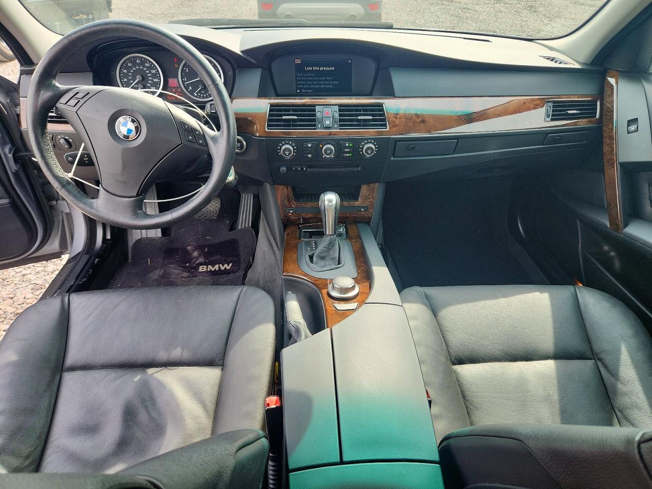 2007 Bmw 525 Xi Silver vin: WBANF33537CS41702