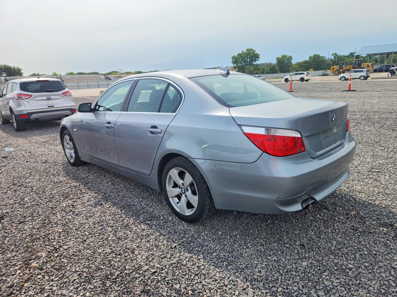 2007 Bmw 525 Xi Silver vin: WBANF33537CS41702