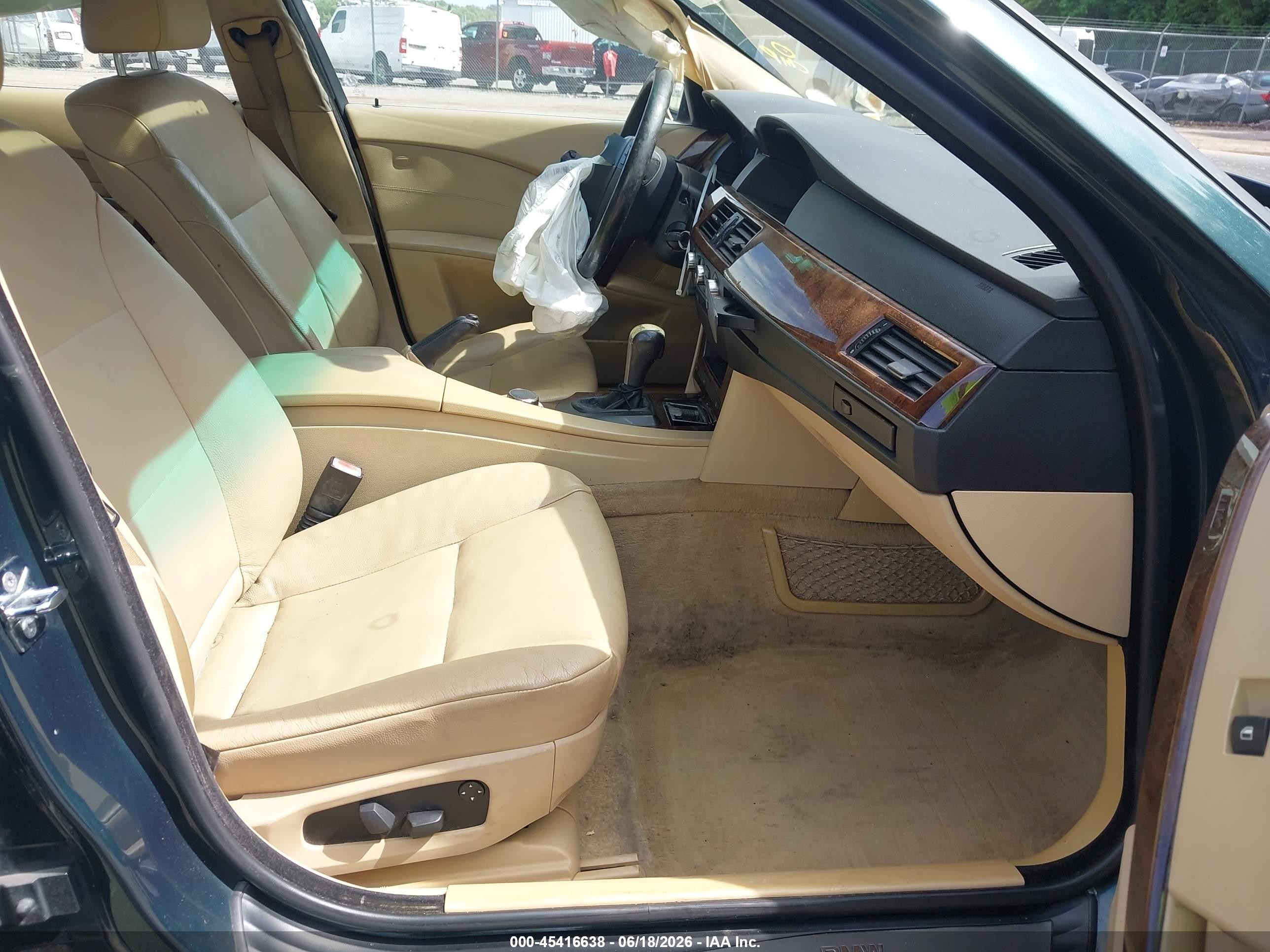 2007 Bmw 525xi   Green vin: WBANF33547CW70122