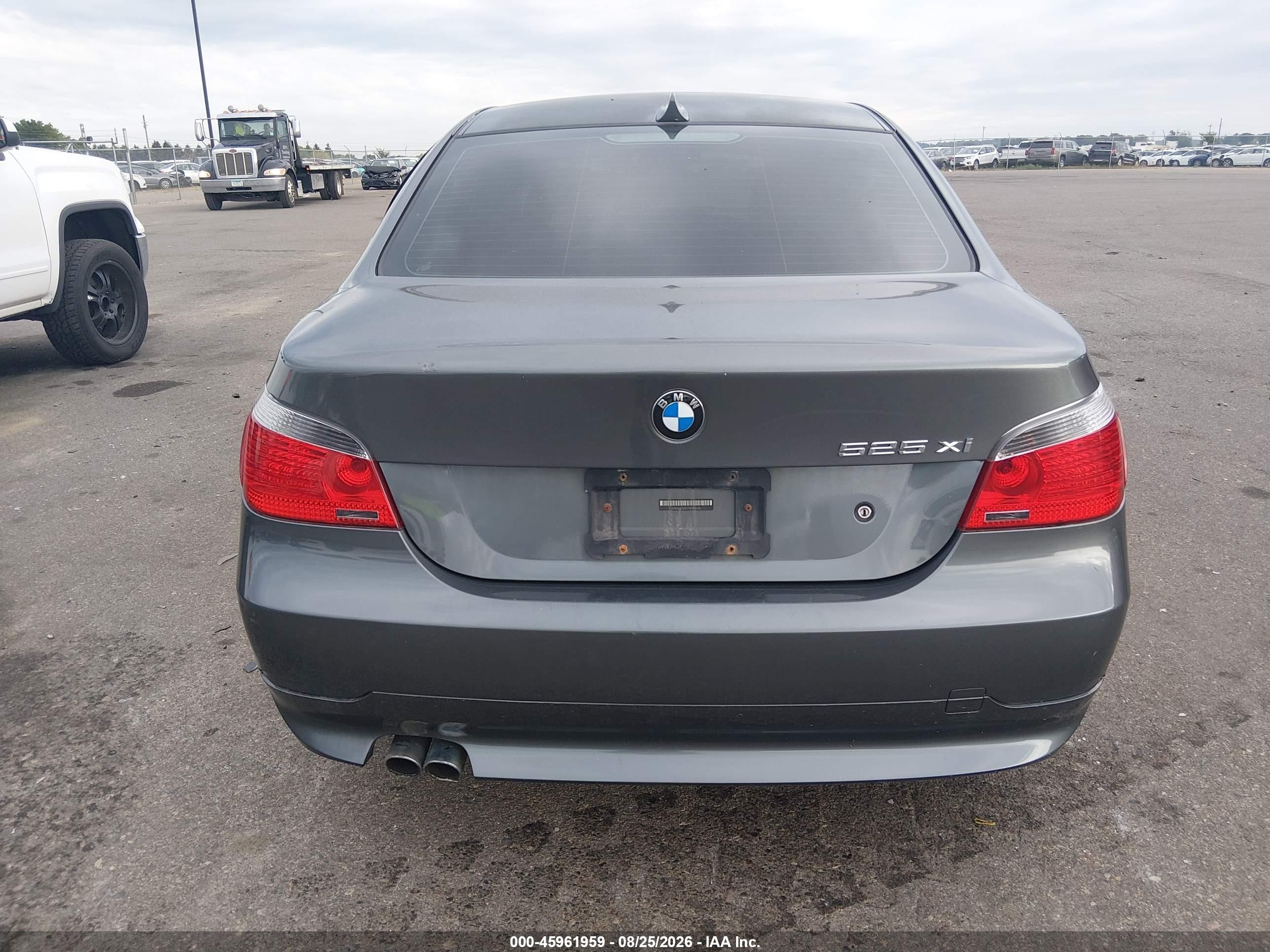 2007 Bmw 525xi Gray vin: WBANF33577B999340