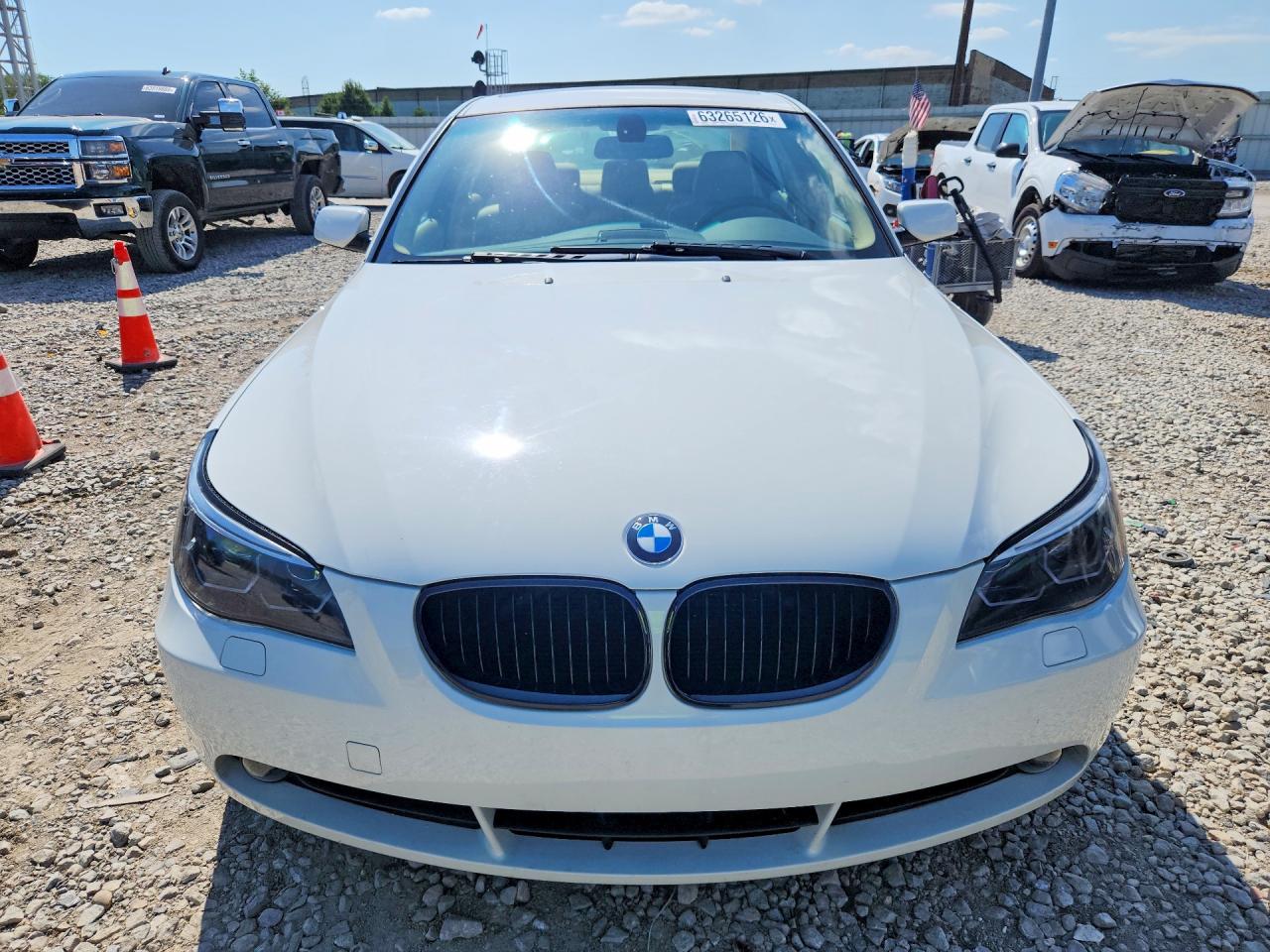 2007 Bmw 525 Xi White vin: WBANF335X7CS41454