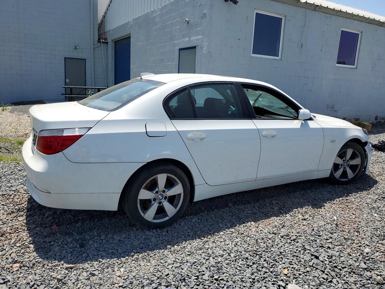2007 Bmw 530 Xi White vin: WBANF73517CU23762