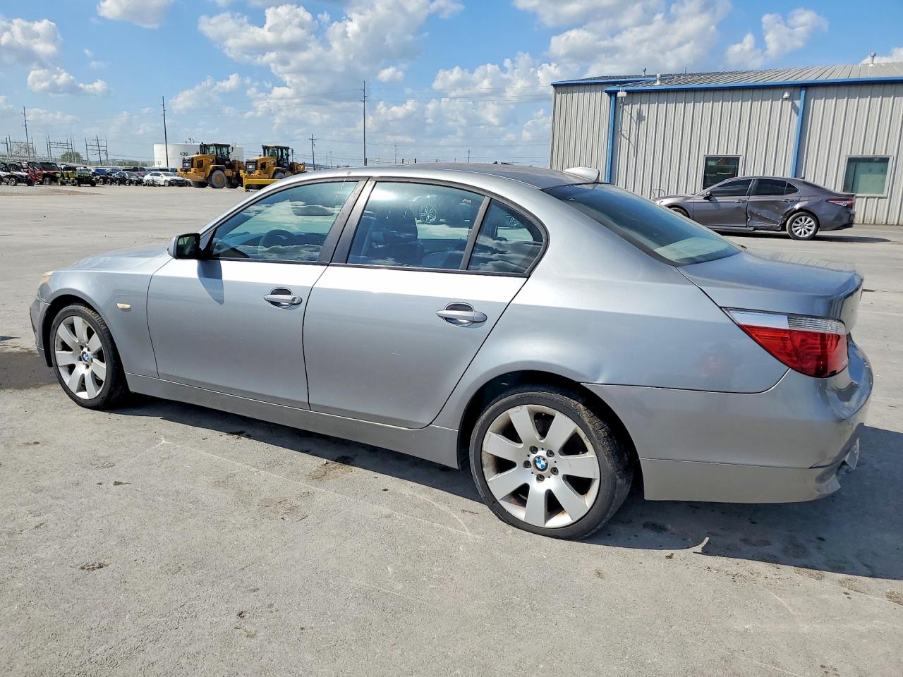 2006 Bmw 530 Xi Серебряный vin: WBANF73536CG69813