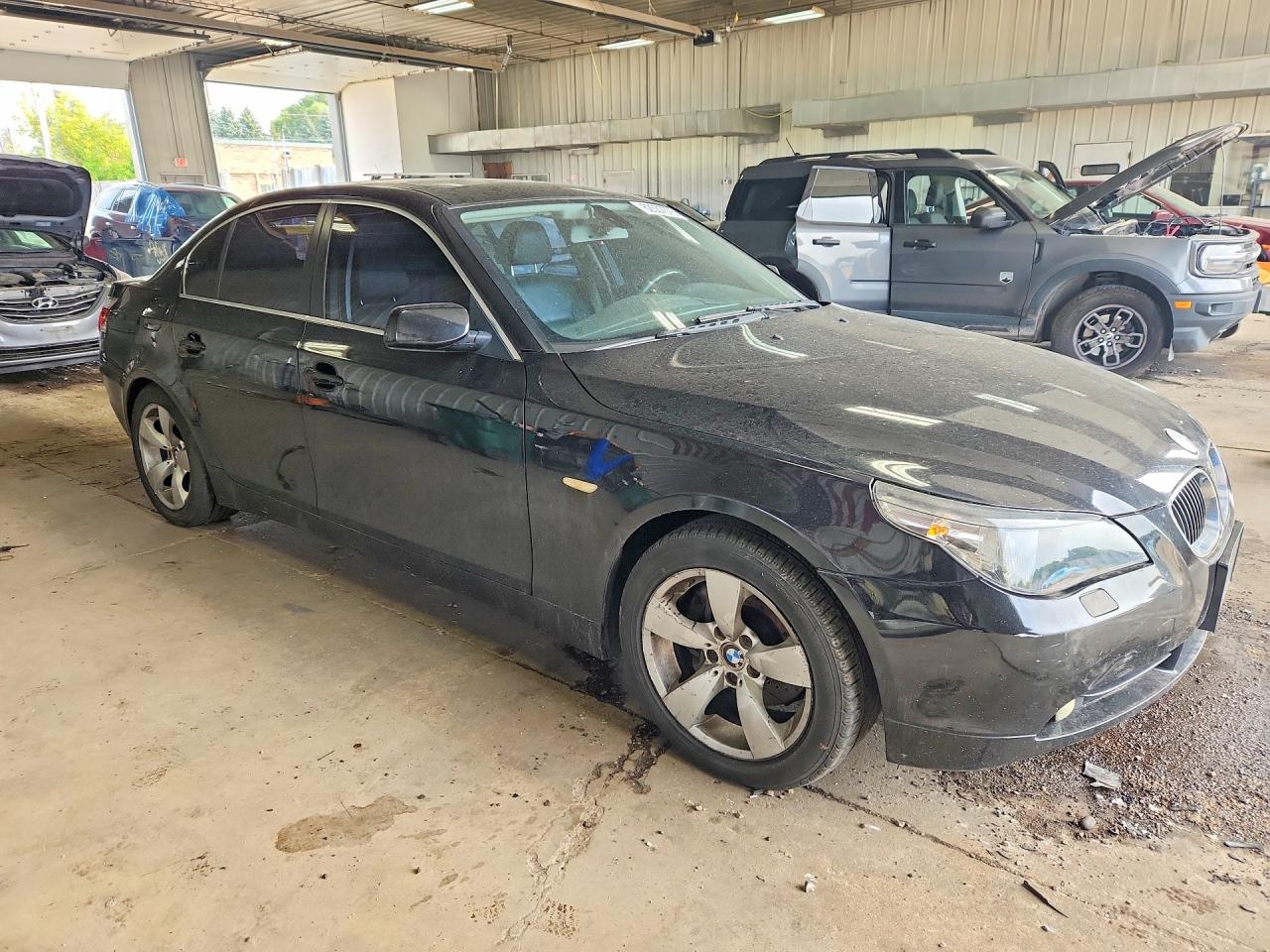 2007 Bmw 530 Xi Black vin: WBANF73537CY17974