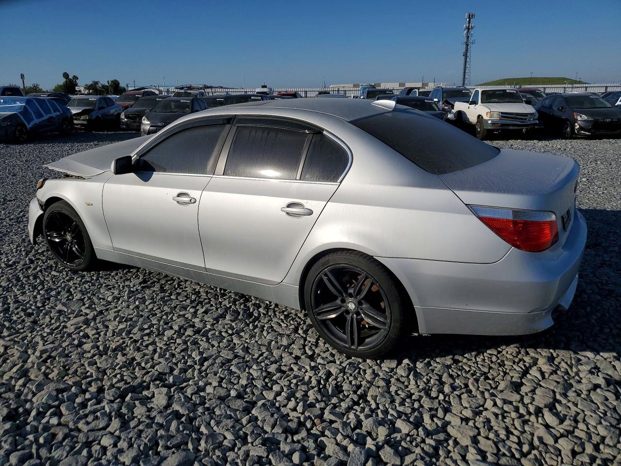 2006 Bmw 530 Xi Серебряный vin: WBANF73556CG65889
