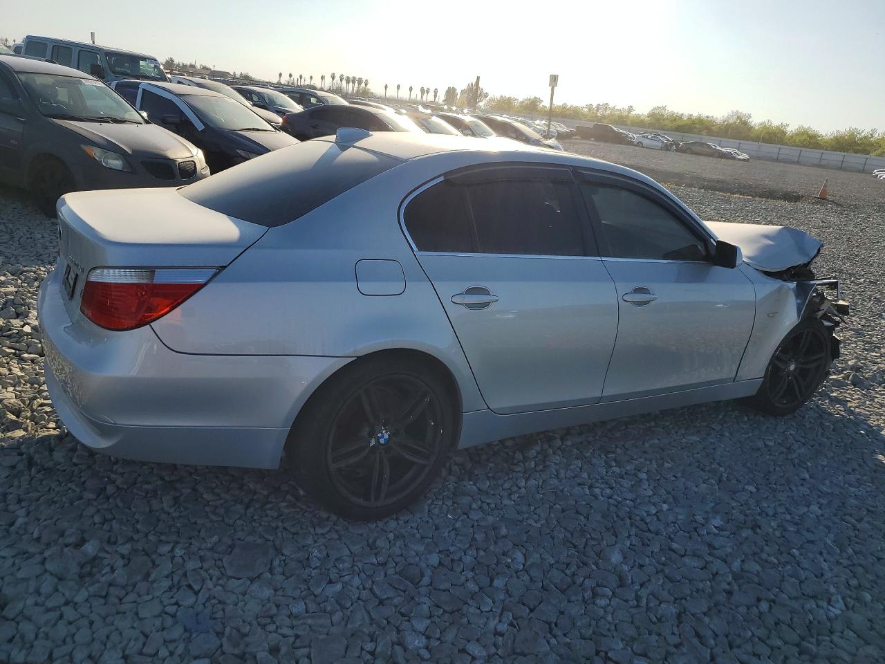 2006 Bmw 530 Xi Серебряный vin: WBANF73556CG65889