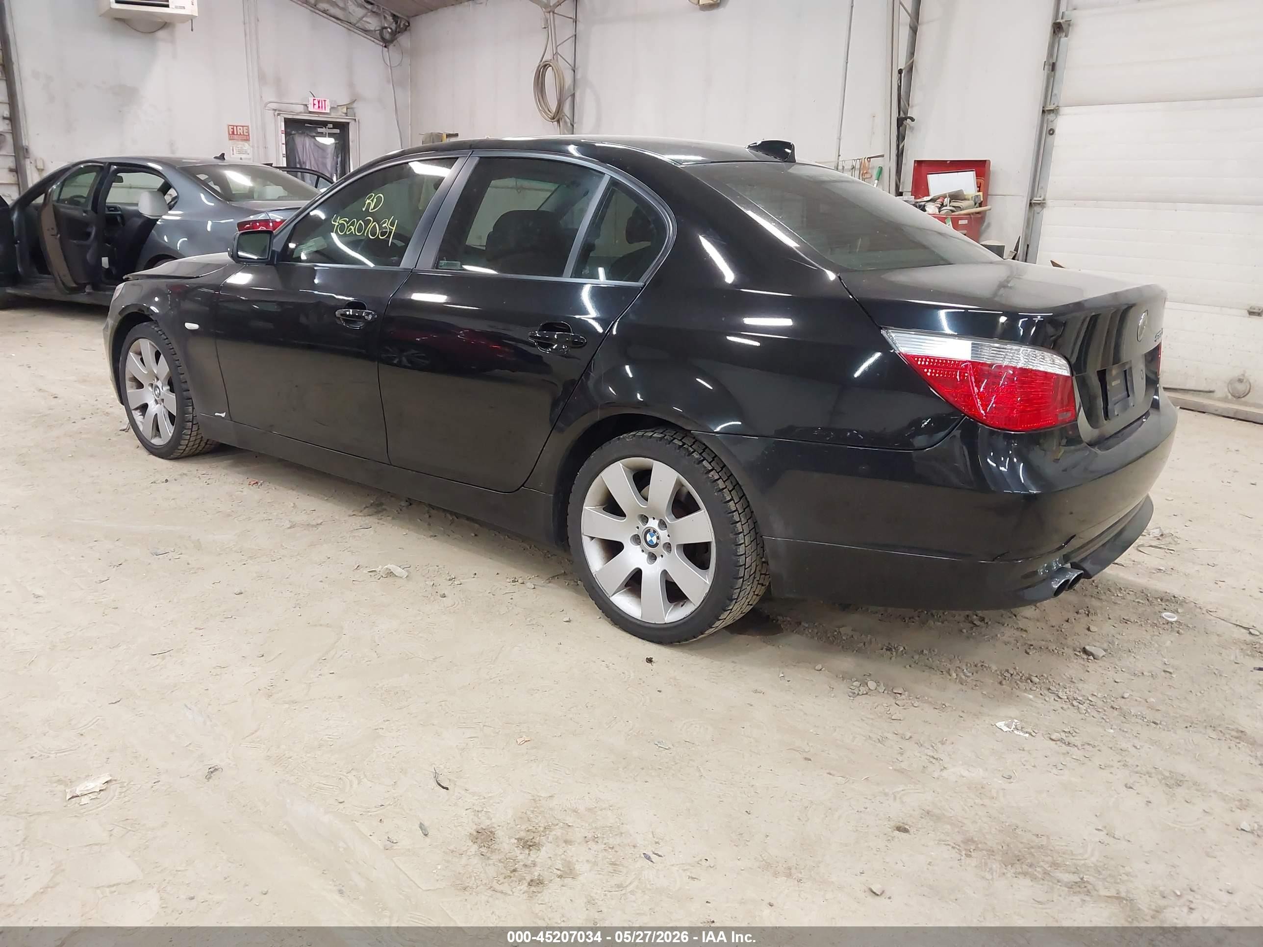 2007 Bmw 530xi   Black vin: WBANF73557CU24591