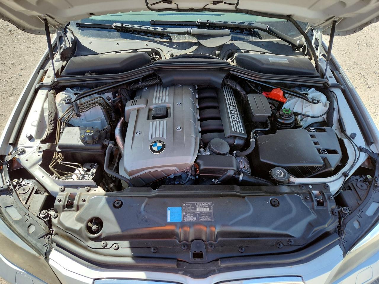 2007 Bmw 530 Xi Серебряный vin: WBANF73567CU21571