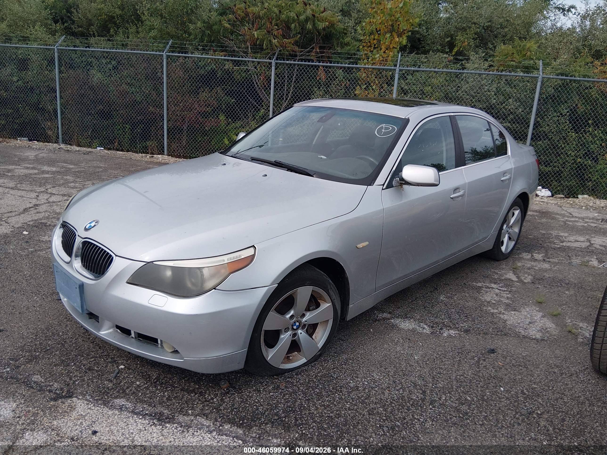 2007 Bmw 530xi   Silver vin: WBANF73587CU25010