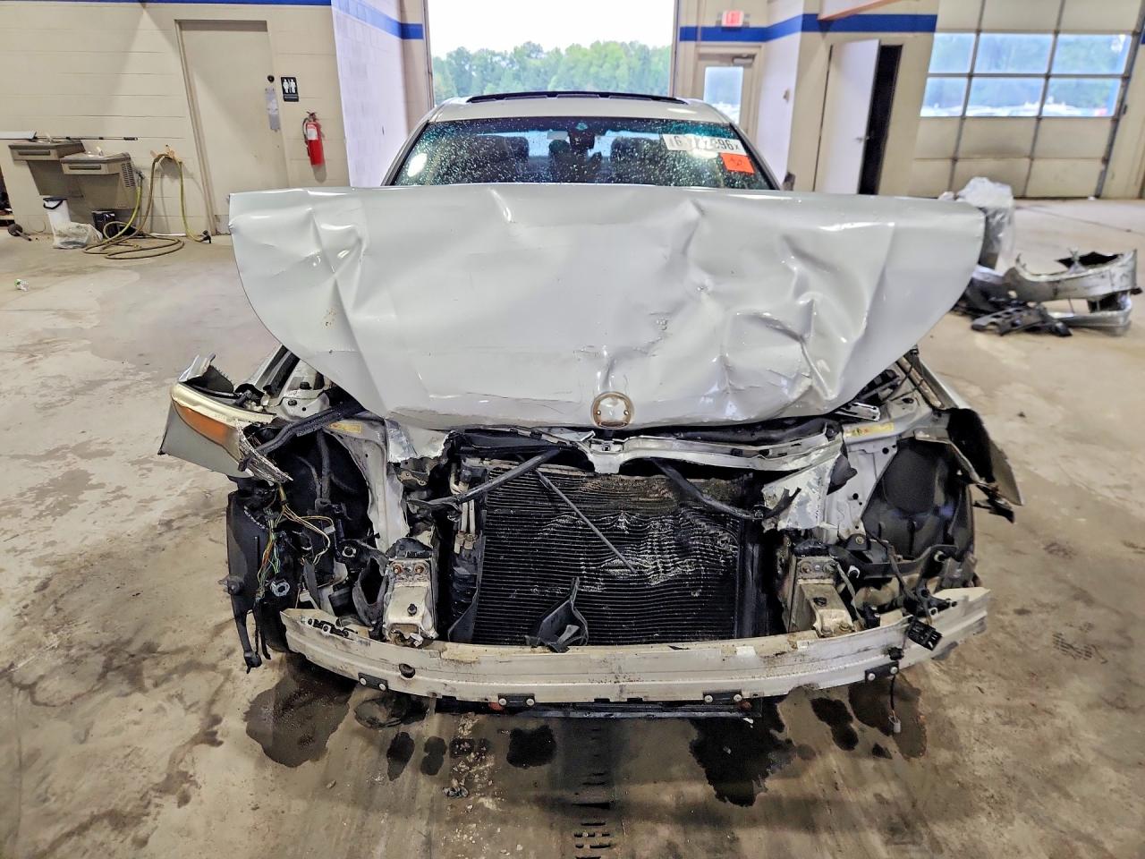 2007 Bmw 530 Xi Silver vin: WBANF73587CU25153