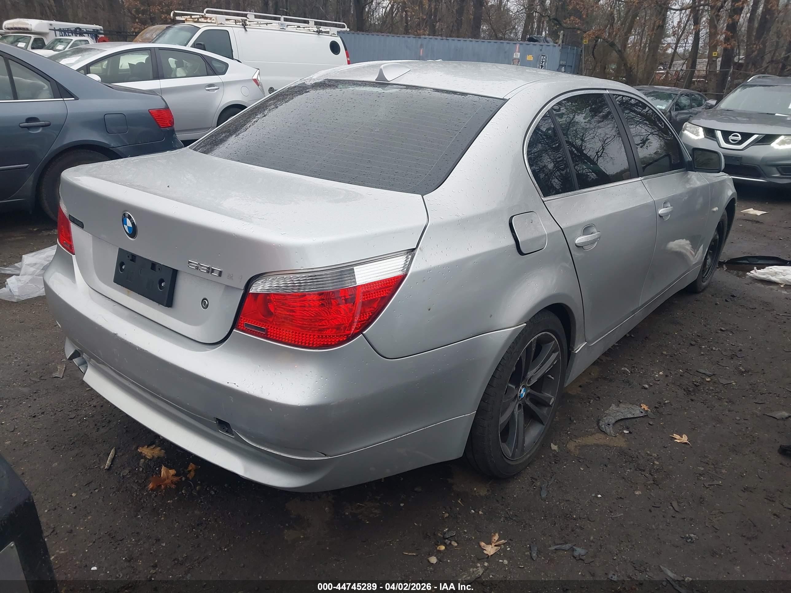 2007 Bmw 530xi   Silver vin: WBANF73587CY16576