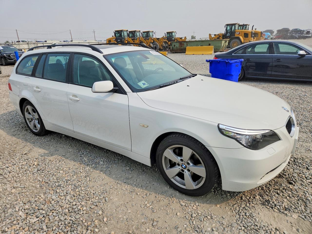 2006 Bmw 530 Xit White vin: WBANN73516CN01930