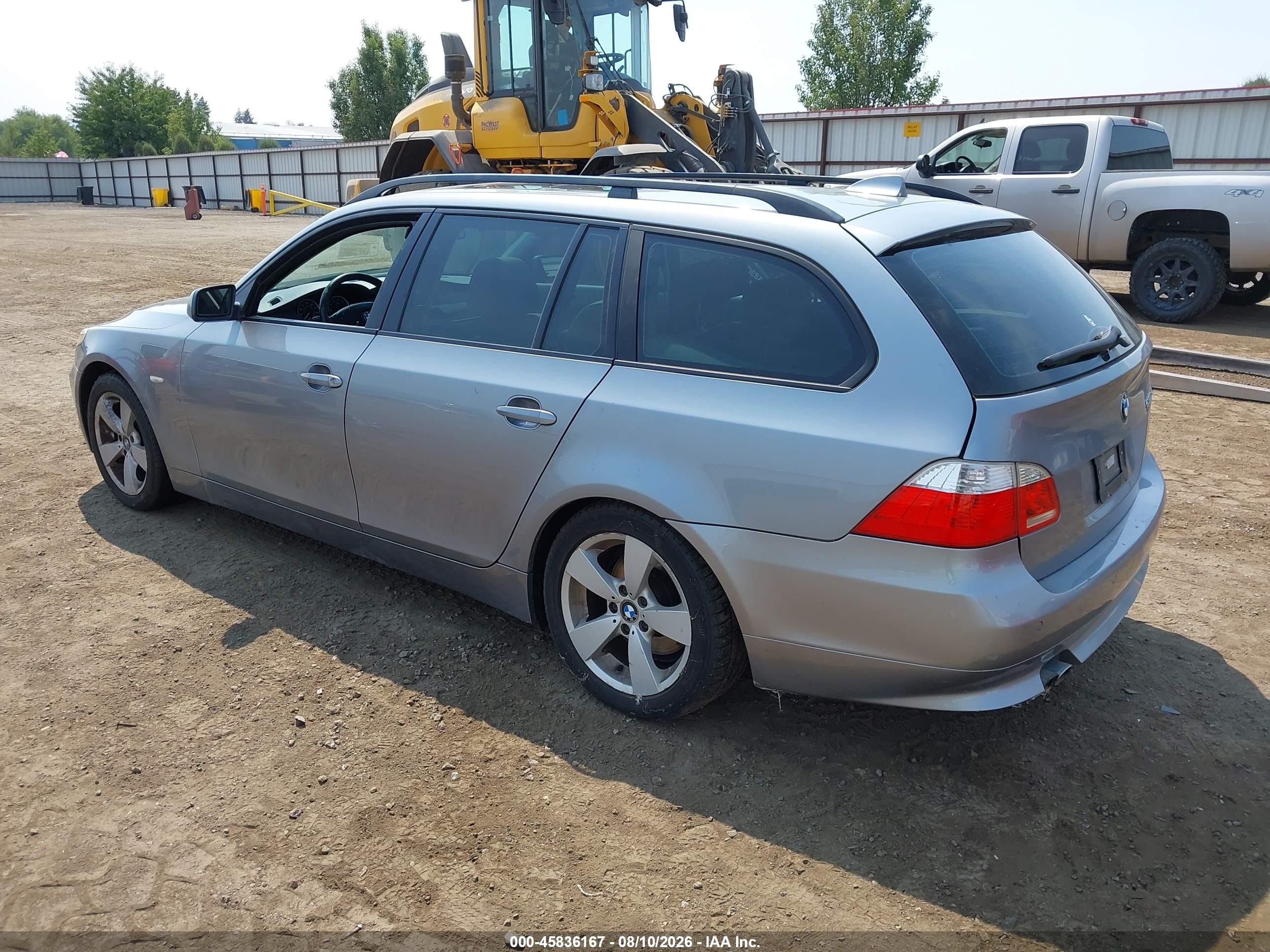 2006 Bmw 530xit   Pewter vin: WBANN73526CN02536