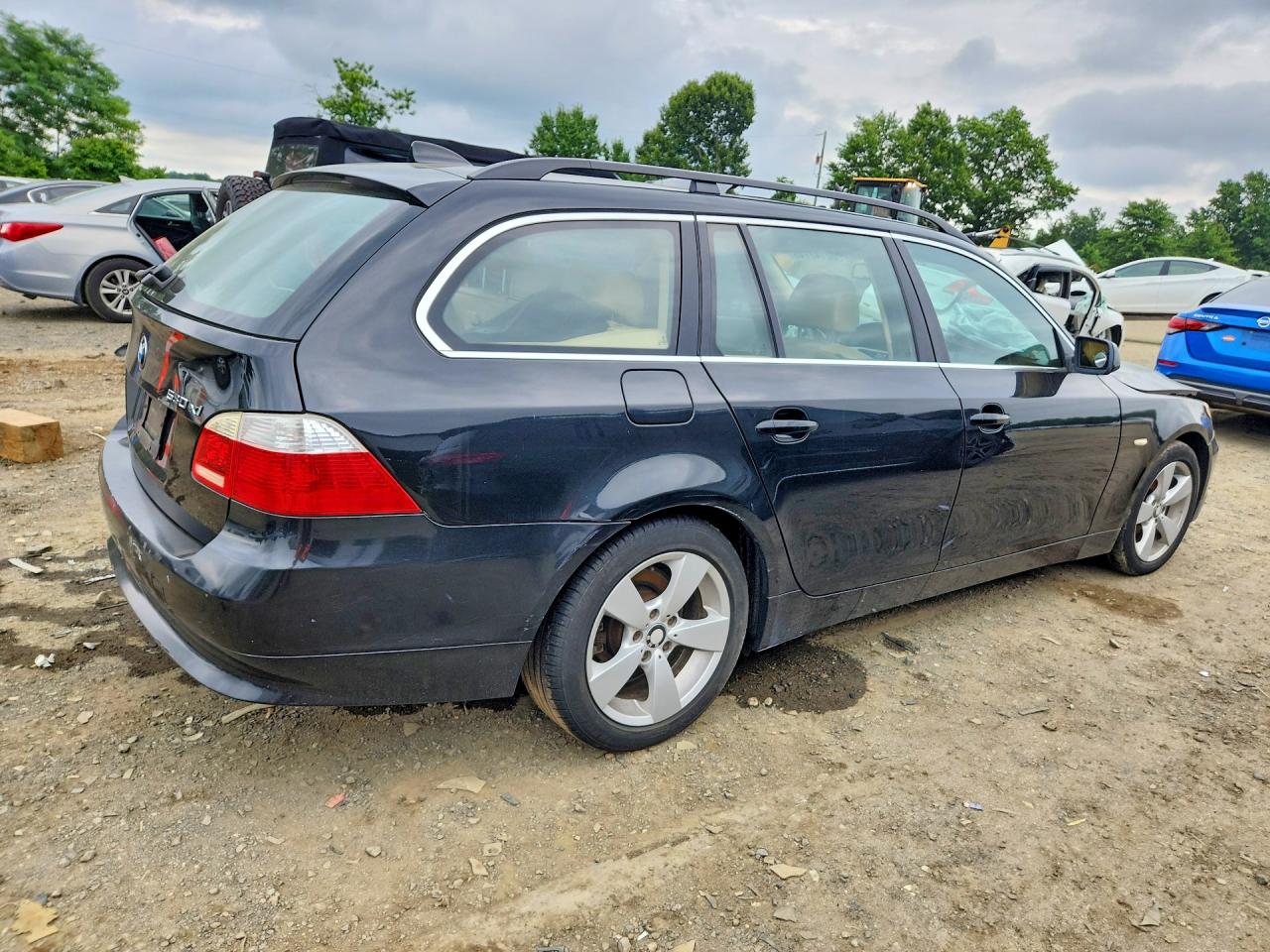 2006 Bmw 530 Xit Black vin: WBANN73536CN03680