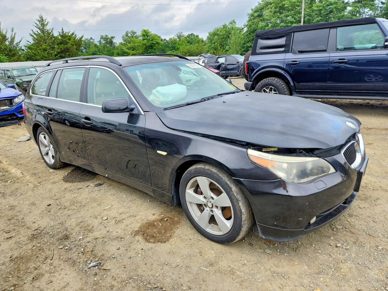 2006 Bmw 530 Xit Black vin: WBANN73536CN03680