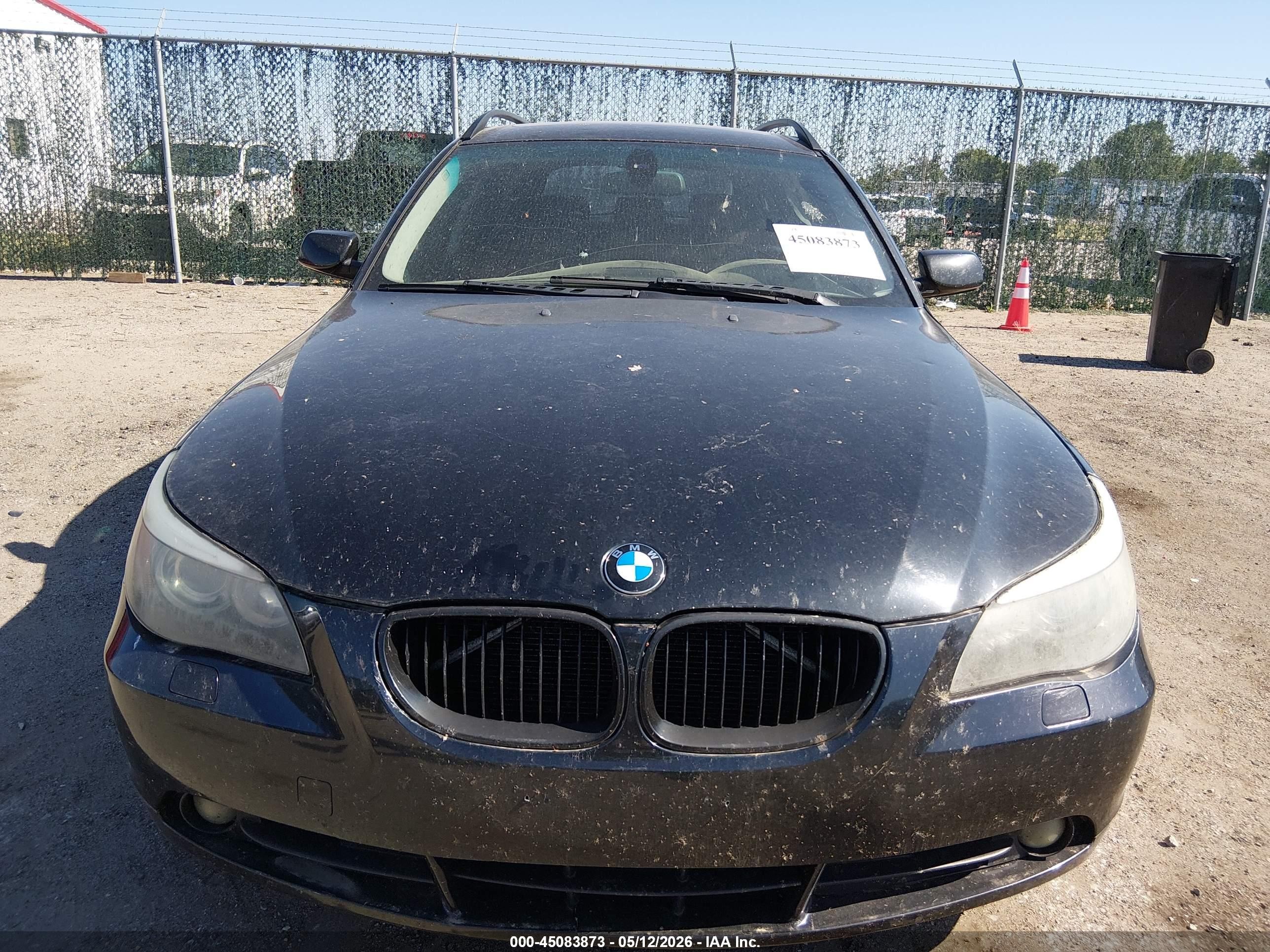 2007 Bmw 530xit   Black vin: WBANN73557CN04007