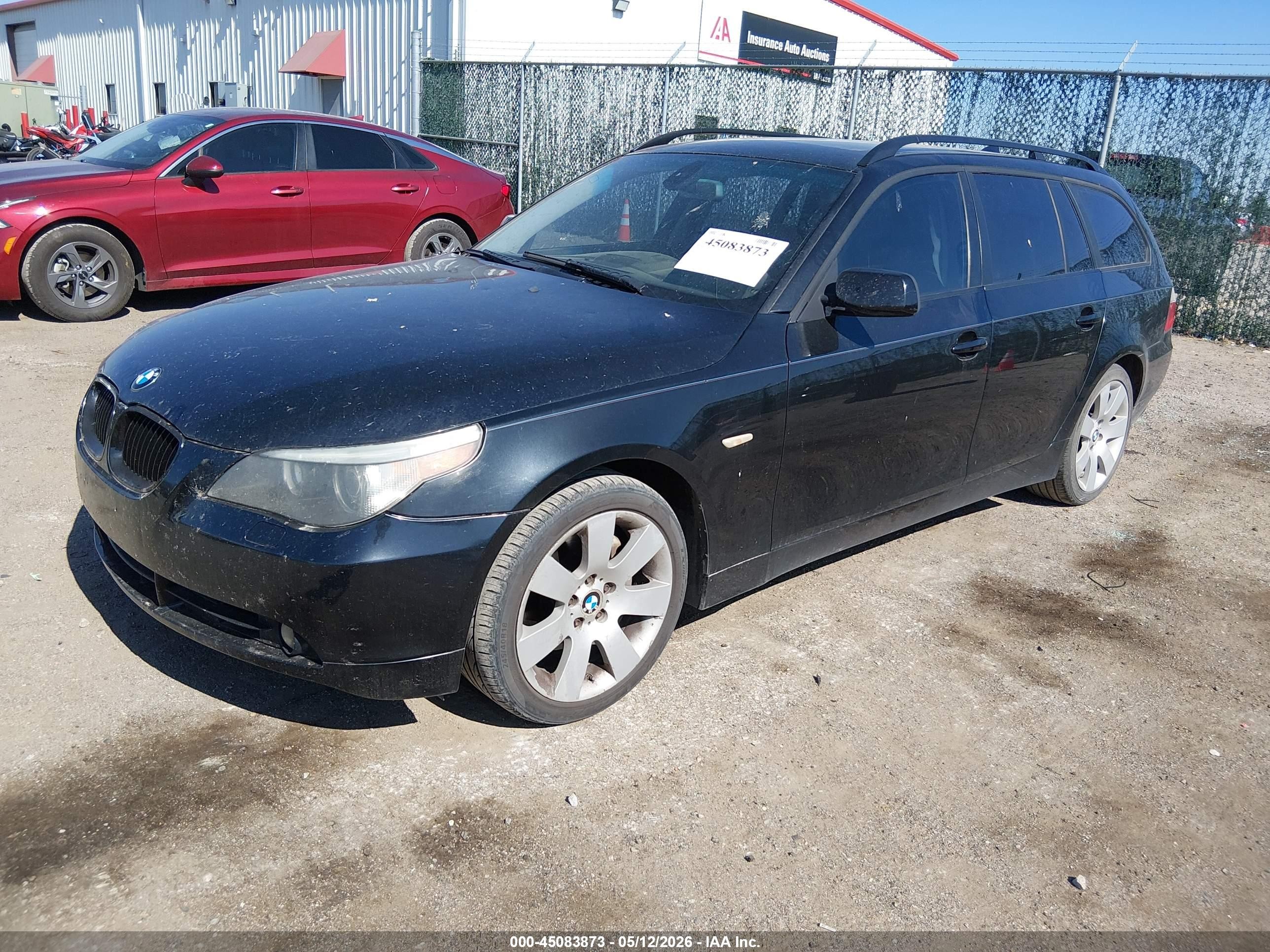 2007 Bmw 530xit   Black vin: WBANN73557CN04007