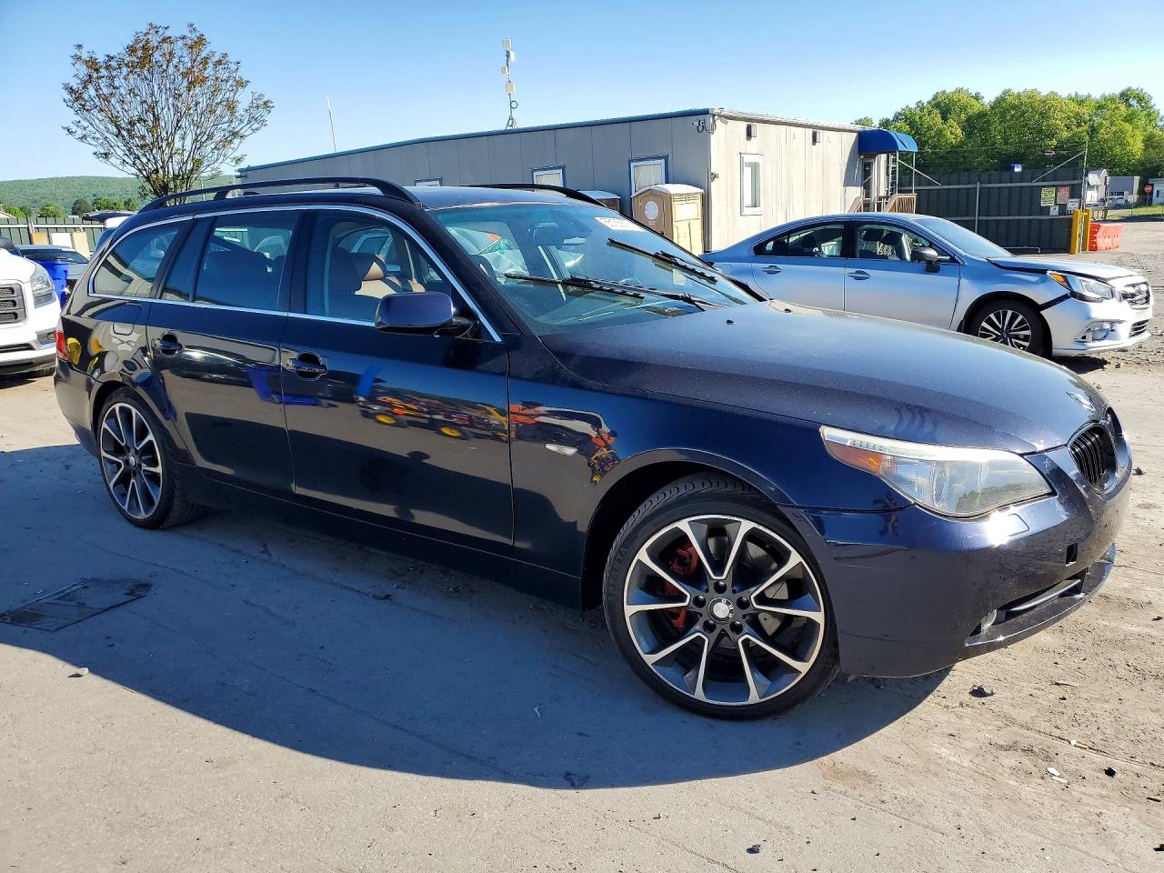 2006 Bmw 530 Xit Blue vin: WBANN73576CN01396