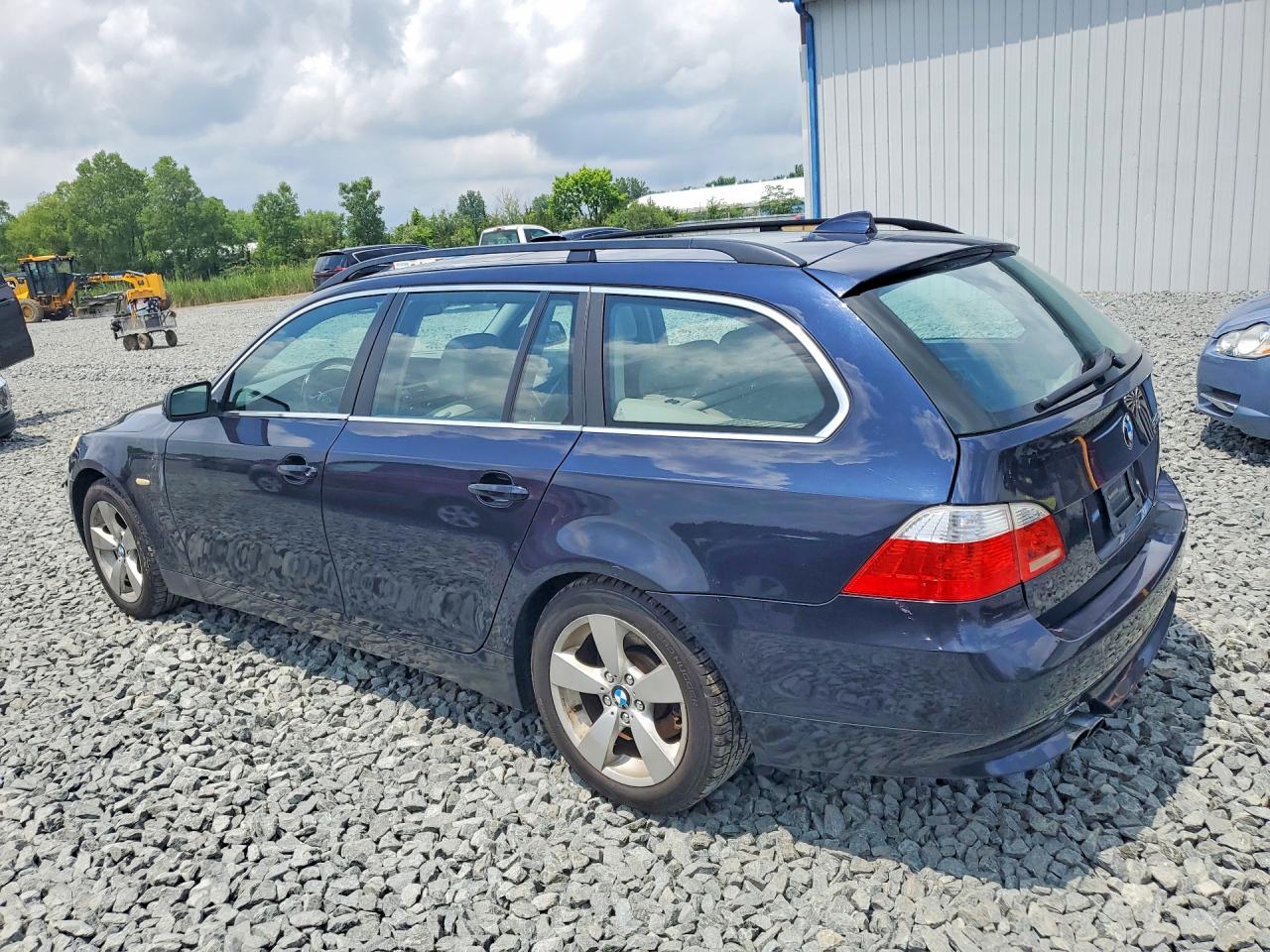 2006 Bmw 530 Xit Blue vin: WBANN73586CN02573